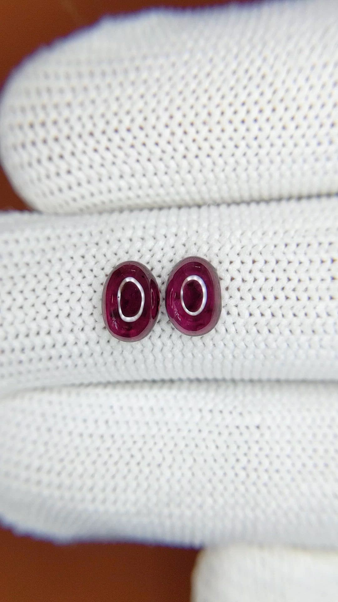 2.21 Ct.Tw.Total Carat Weight Pinkish Purple Cabochon Rhodolite Garnet Pair from Ceylon (Sri Lanka) Size Video