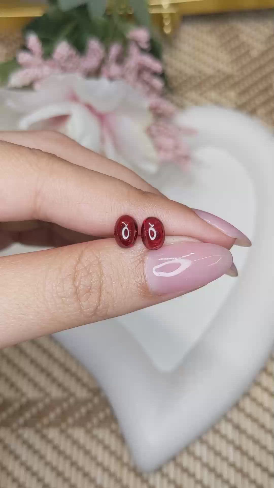 2.55&nbsp;Ct.Tw.Total Carat Weight Red Cabochon Rhodolite Garnet Pair from Ceylon (Sri Lanka) Size Video