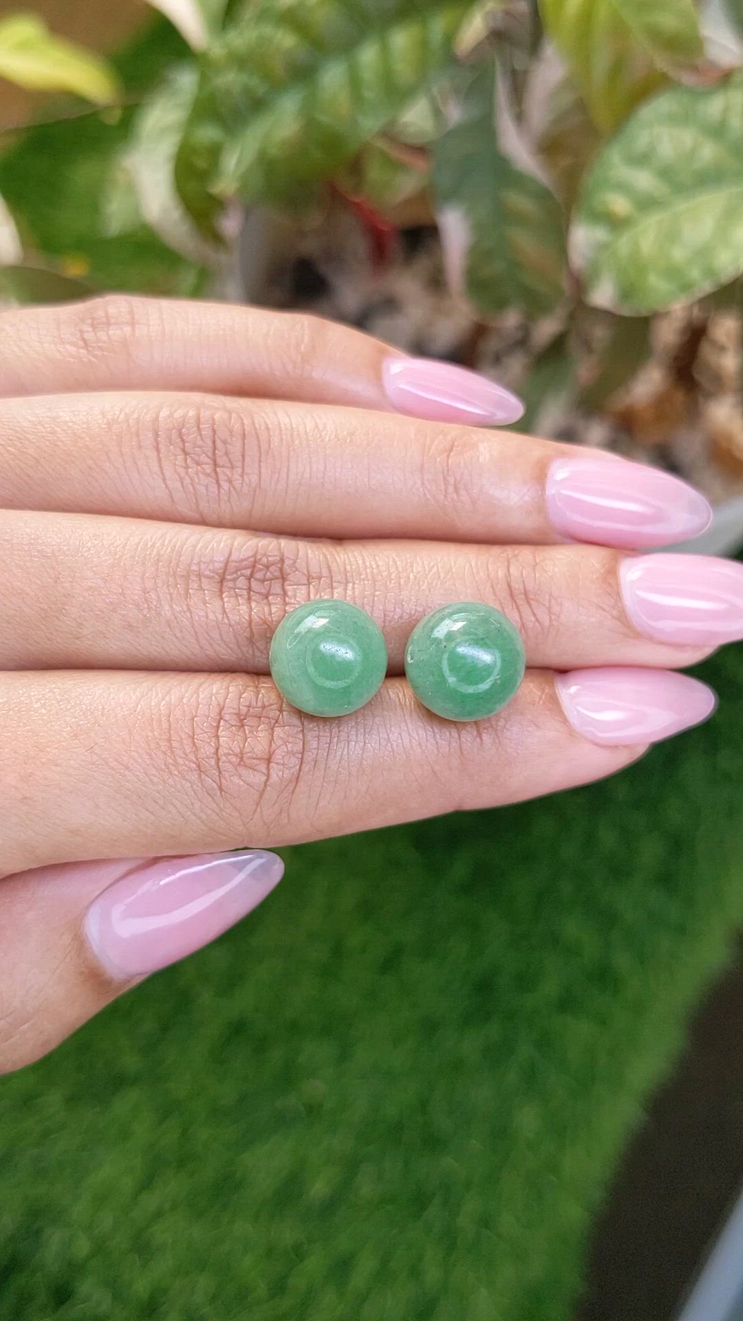 20.81&nbsp;Ct.Tw.Total Carat Weight Green Jade Pair from Burma (Myanmar) Size Video