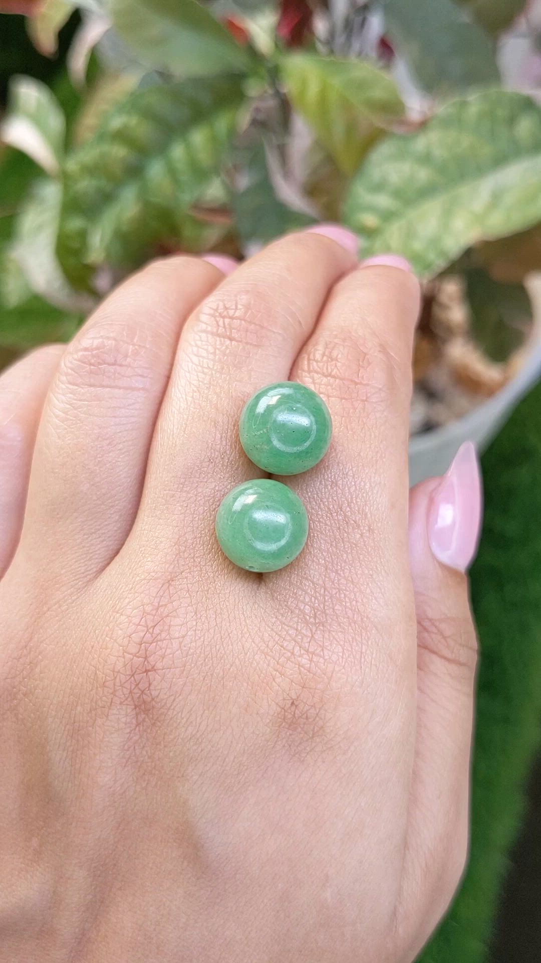 20.81&nbsp;Ct.Tw.Total Carat Weight Green Jade Pair from Burma (Myanmar) Size Video
