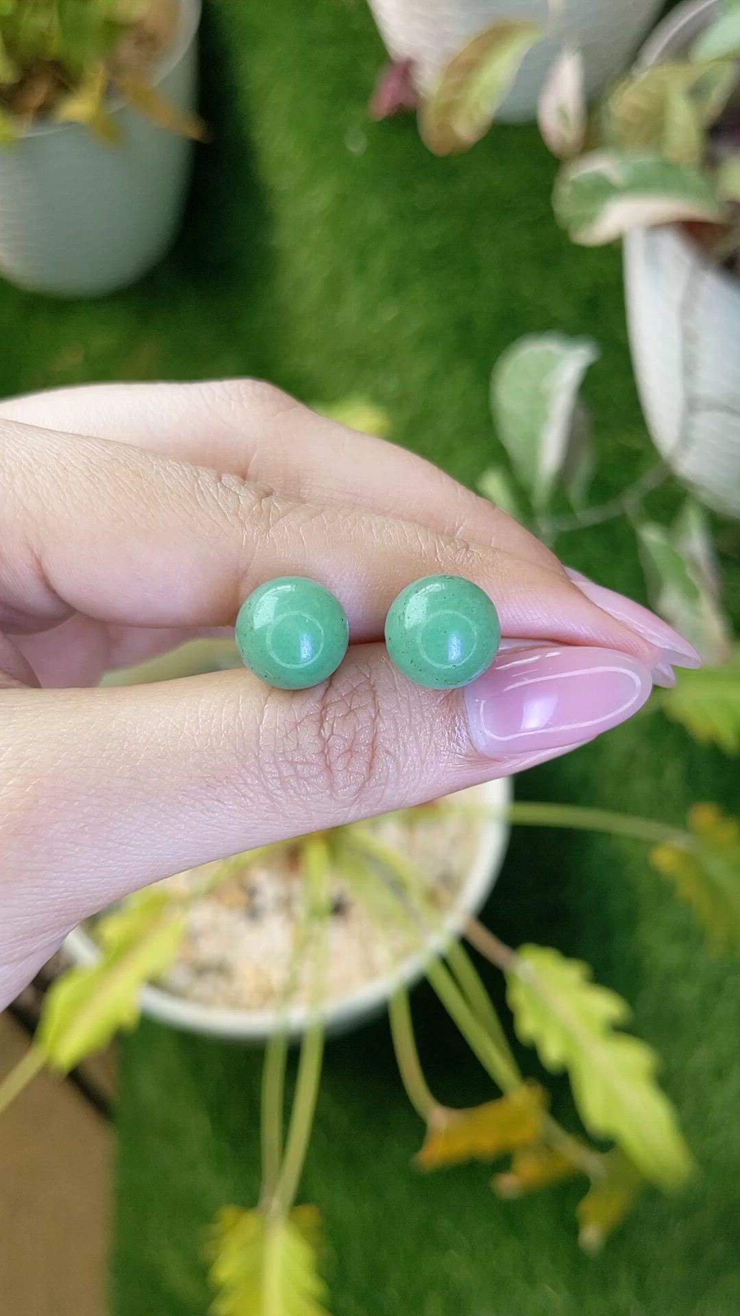 19.86 Ct.Tw.Total Carat Weight Green Jade Pair from Burma (Myanmar) Size Video