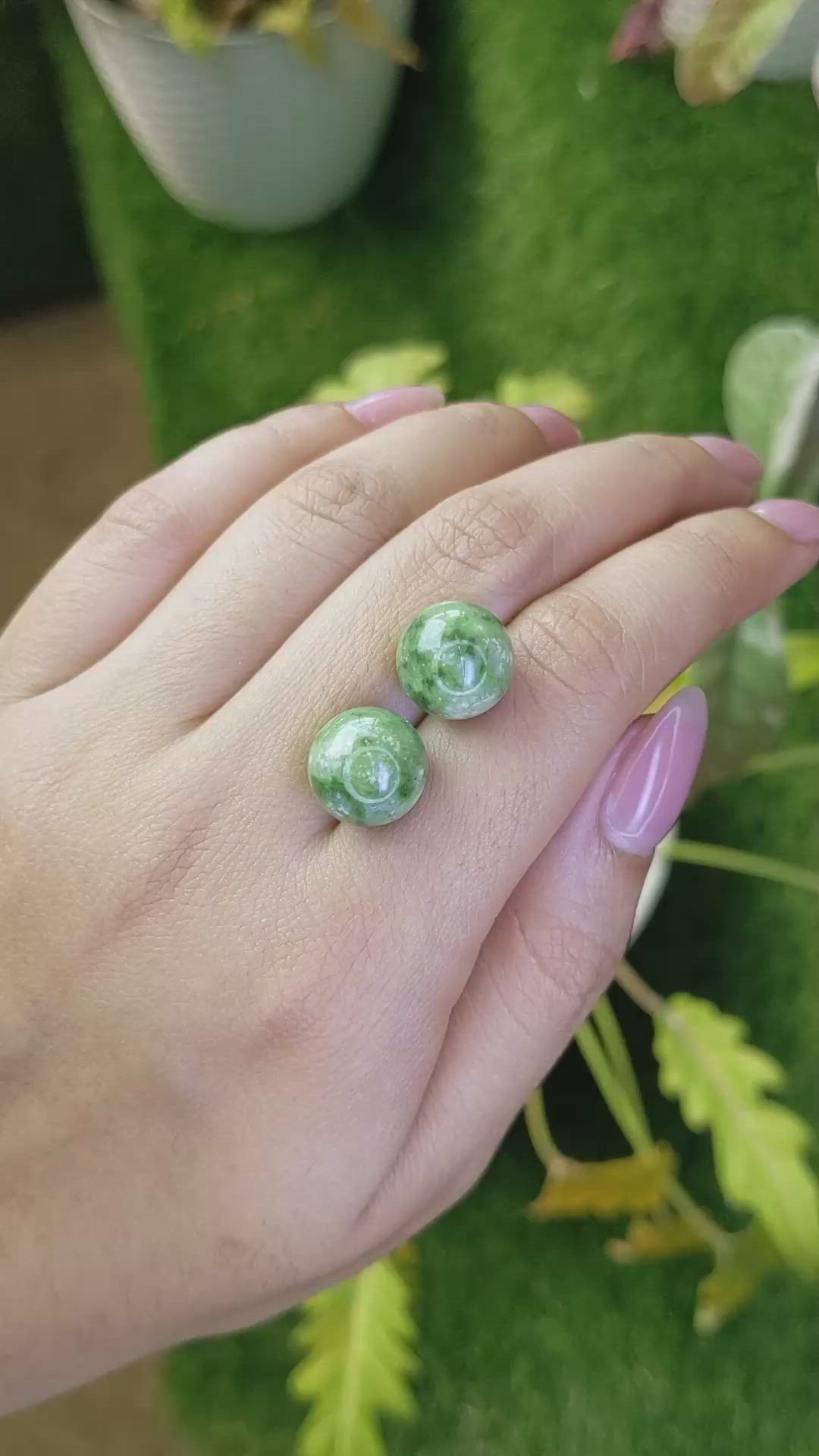 25.55 Ct.Tw.Total Carat Weight Green Jade Pair from Burma (Myanmar) Size Video