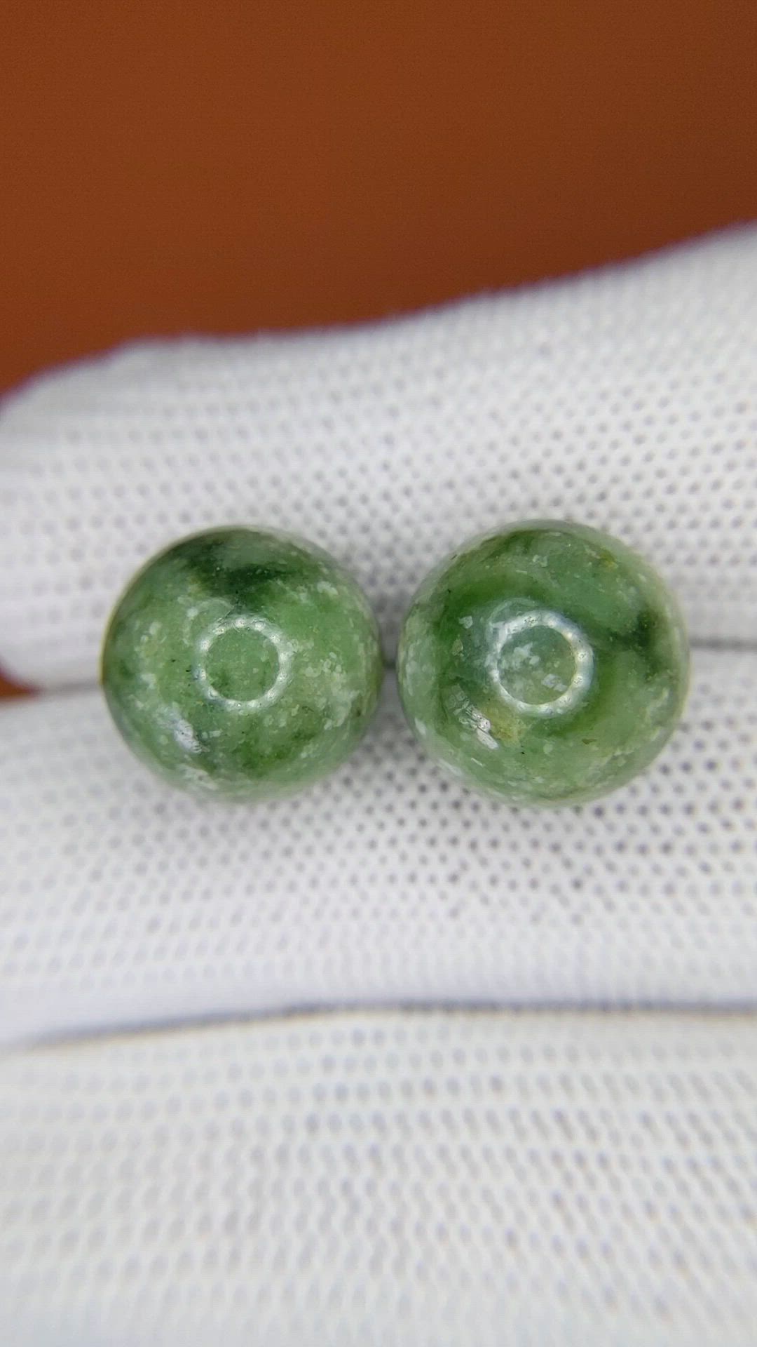 25.55 Ct.Tw.Total Carat Weight Green Jade Pair from Burma (Myanmar) Size Video