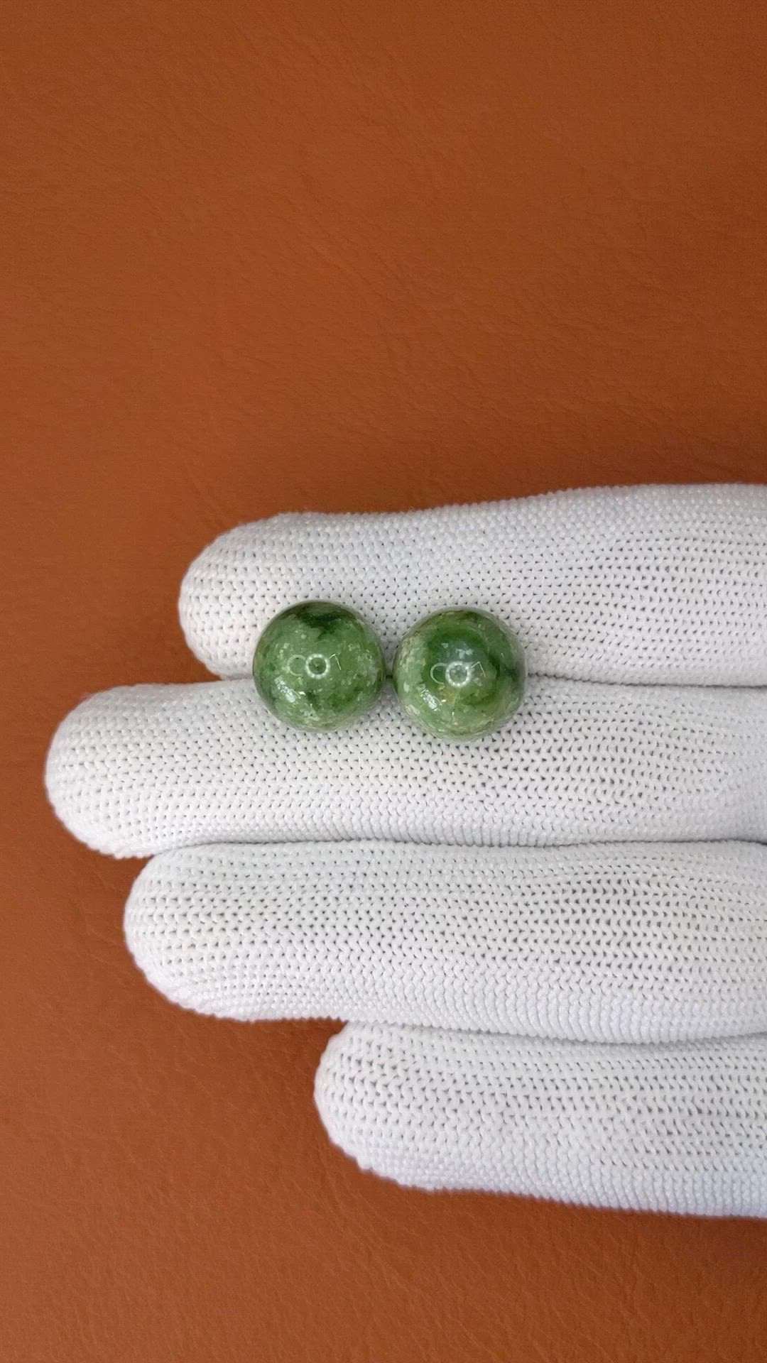 25.55 Ct.Tw.Total Carat Weight Green Jade Pair from Burma (Myanmar) Size Video