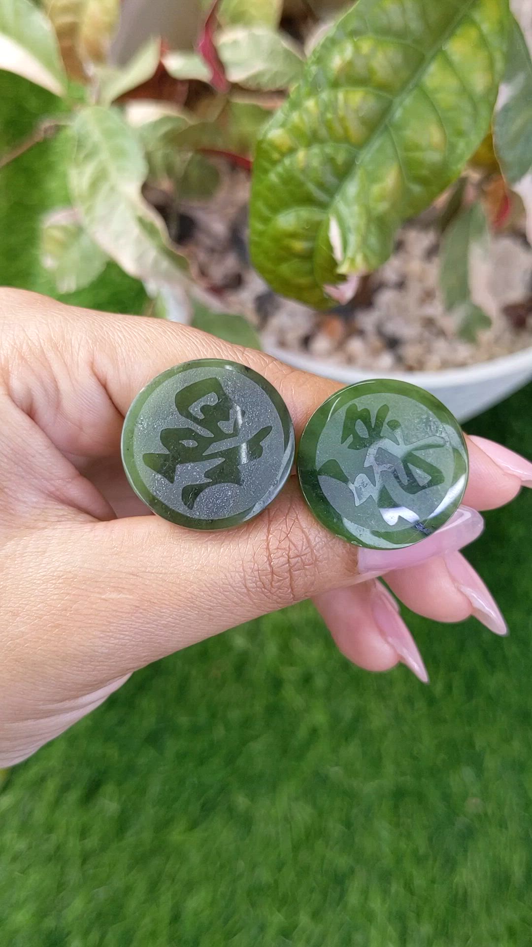 48.48&nbsp;Ct.Tw.Total Carat Weight Green Jade Pair from Burma (Myanmar) Size Video
