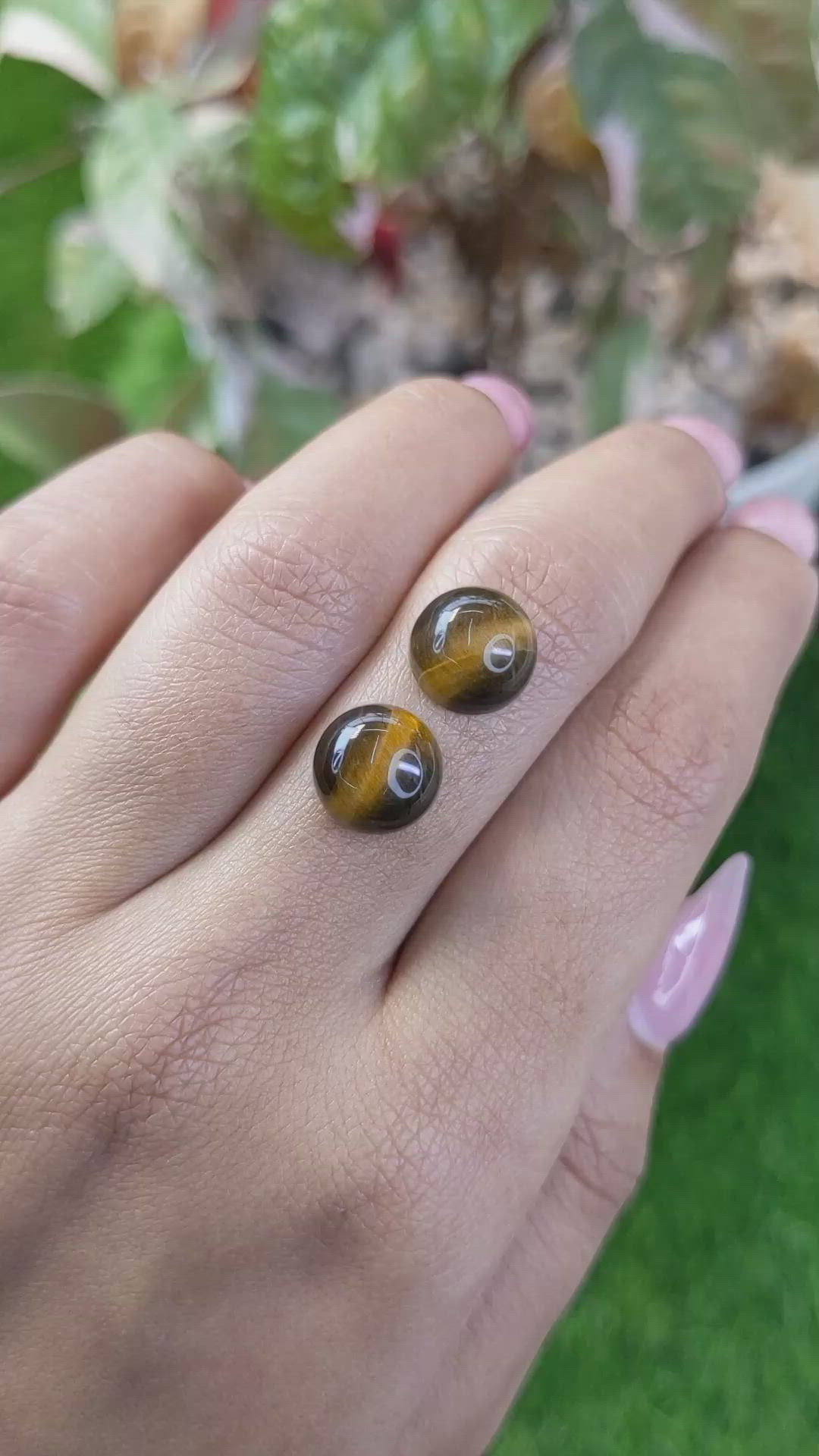8.76&nbsp;Ct.Tw.Total Carat Weight Cabochon Tiger's Eye Pair from Ceylon (Sri Lanka) Size Video