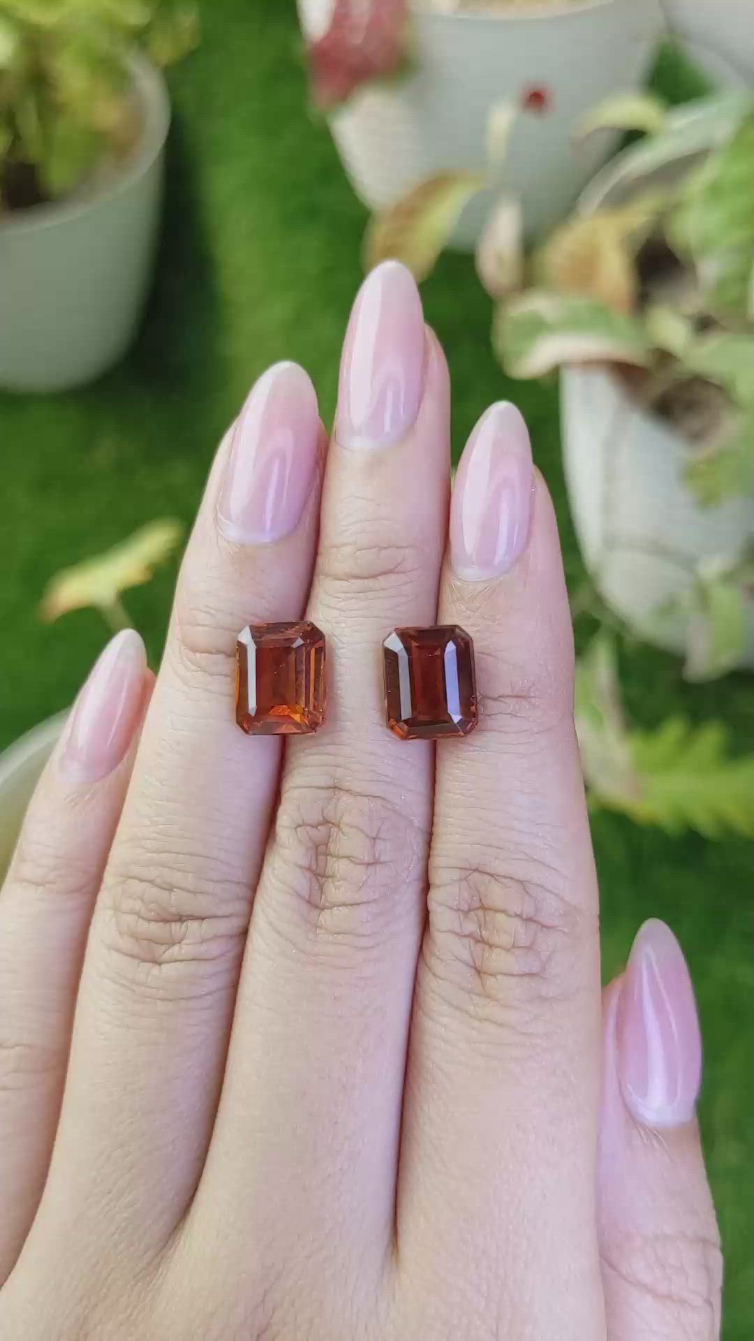 9.67&nbsp;Ct.Tw.Total Carat Weight Orange Hessonite Garnet Pair from Madagascar Size Video