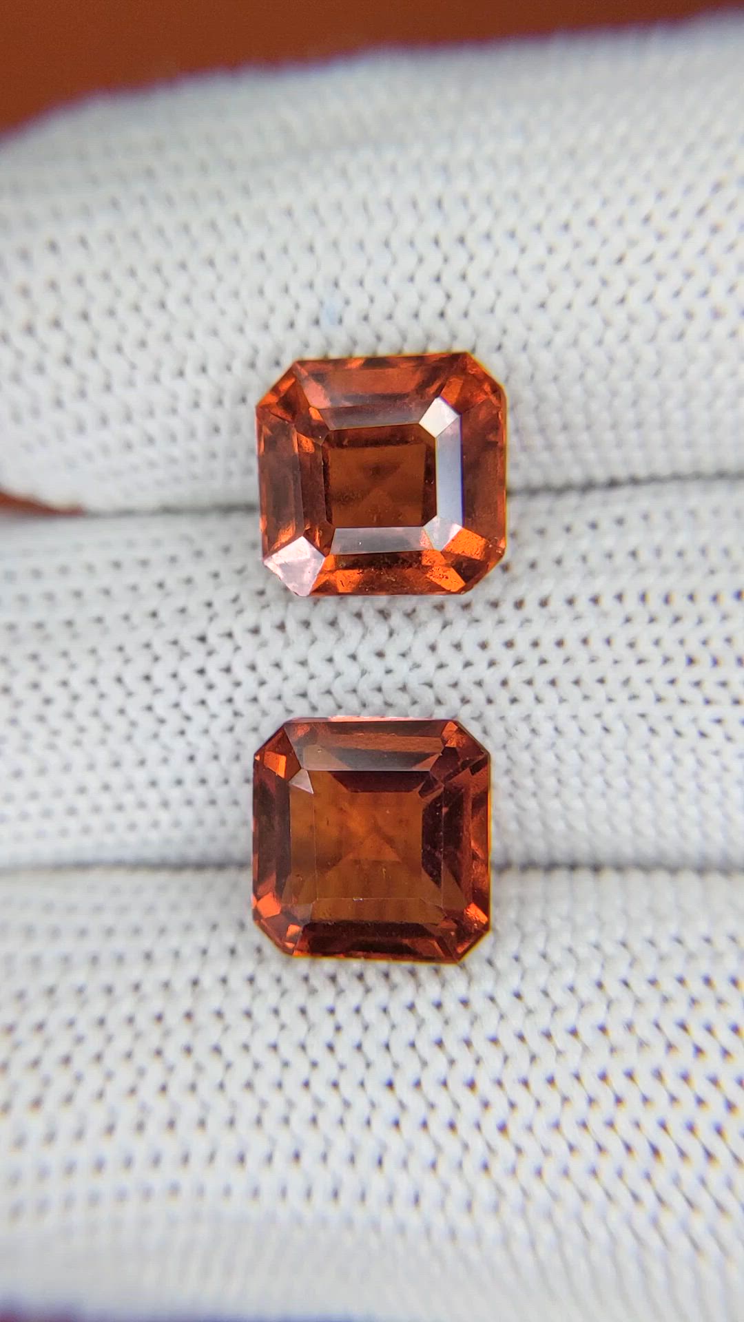10.10&nbsp;Ct.Tw.Total Carat Weight Orange Hessonite Garnet Pair from Madagascar Size Video