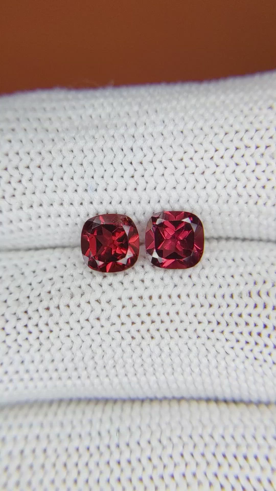 2.27&nbsp;Ct.Tw.Total Carat Weight Red Garnet Pair from Ceylon (Sri Lanka) Size Video