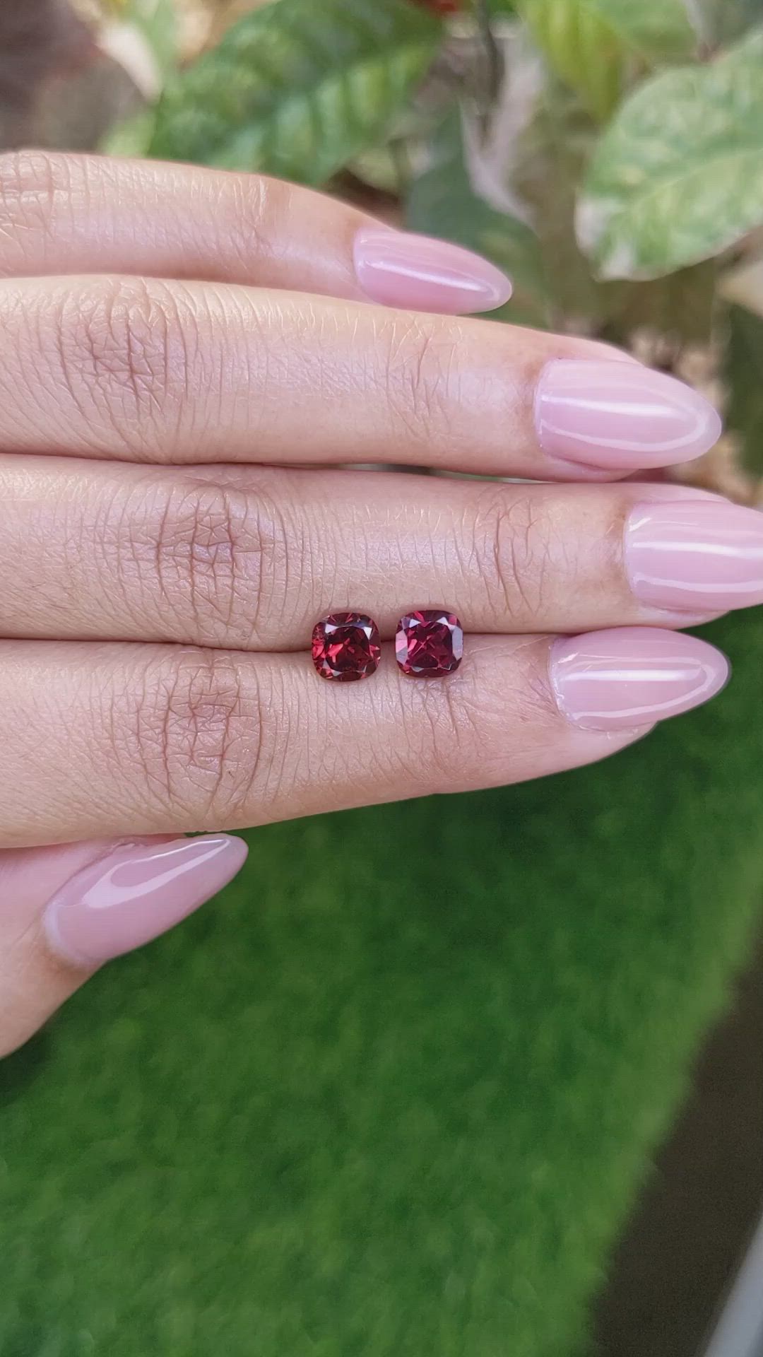 2.27&nbsp;Ct.Tw.Total Carat Weight Red Garnet Pair from Ceylon (Sri Lanka) Size Video