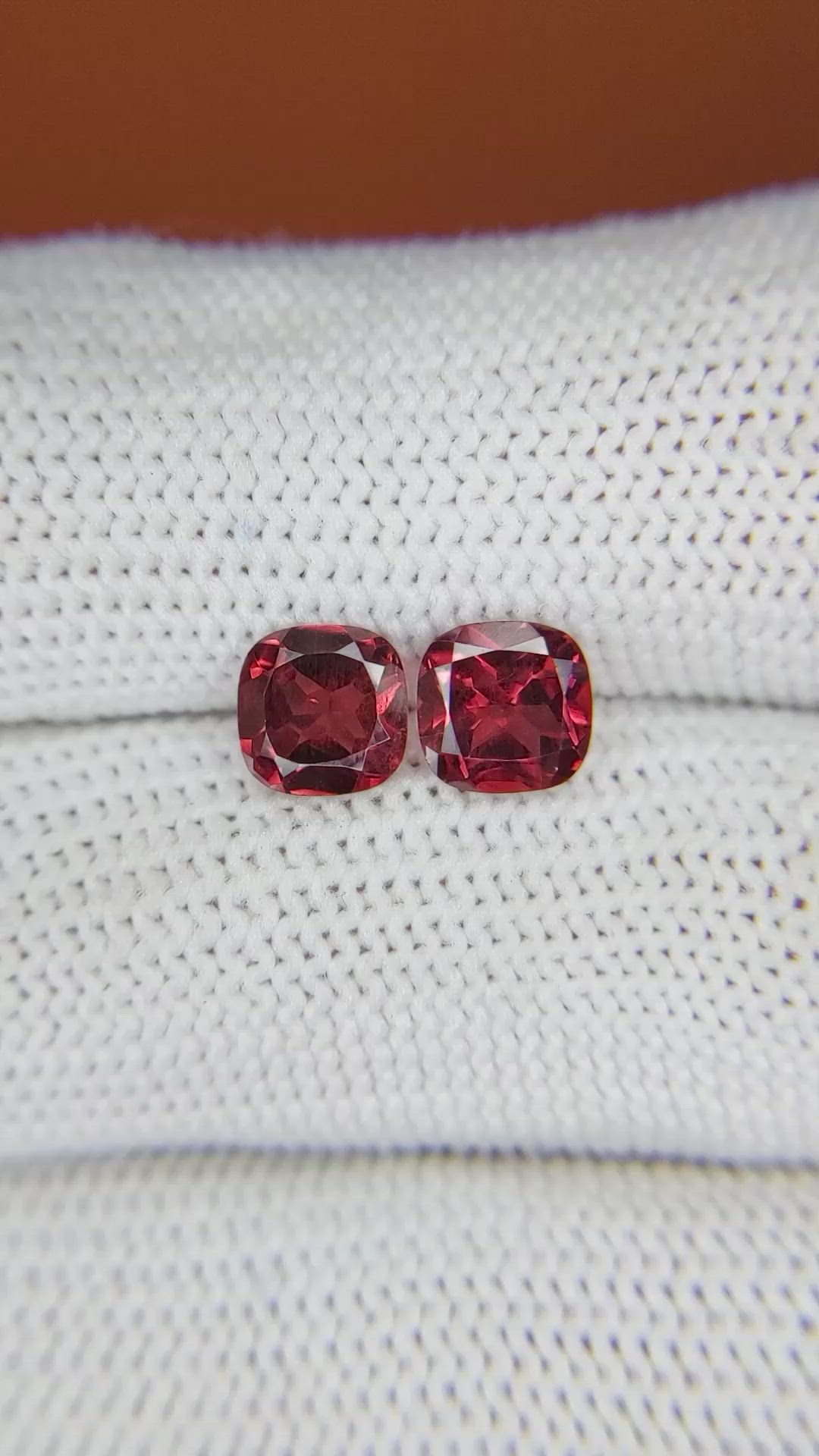2.08&nbsp;Ct.Tw.Total Carat Weight Red Garnet Pair from Ceylon (Sri Lanka) Size Video