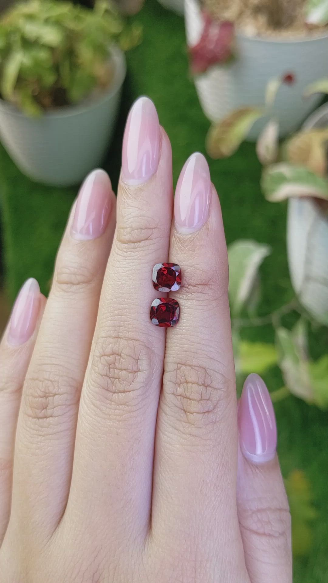 2.19&nbsp;Ct.Tw.Total Carat Weight Red Garnet Pair from Ceylon (Sri Lanka) Size Video