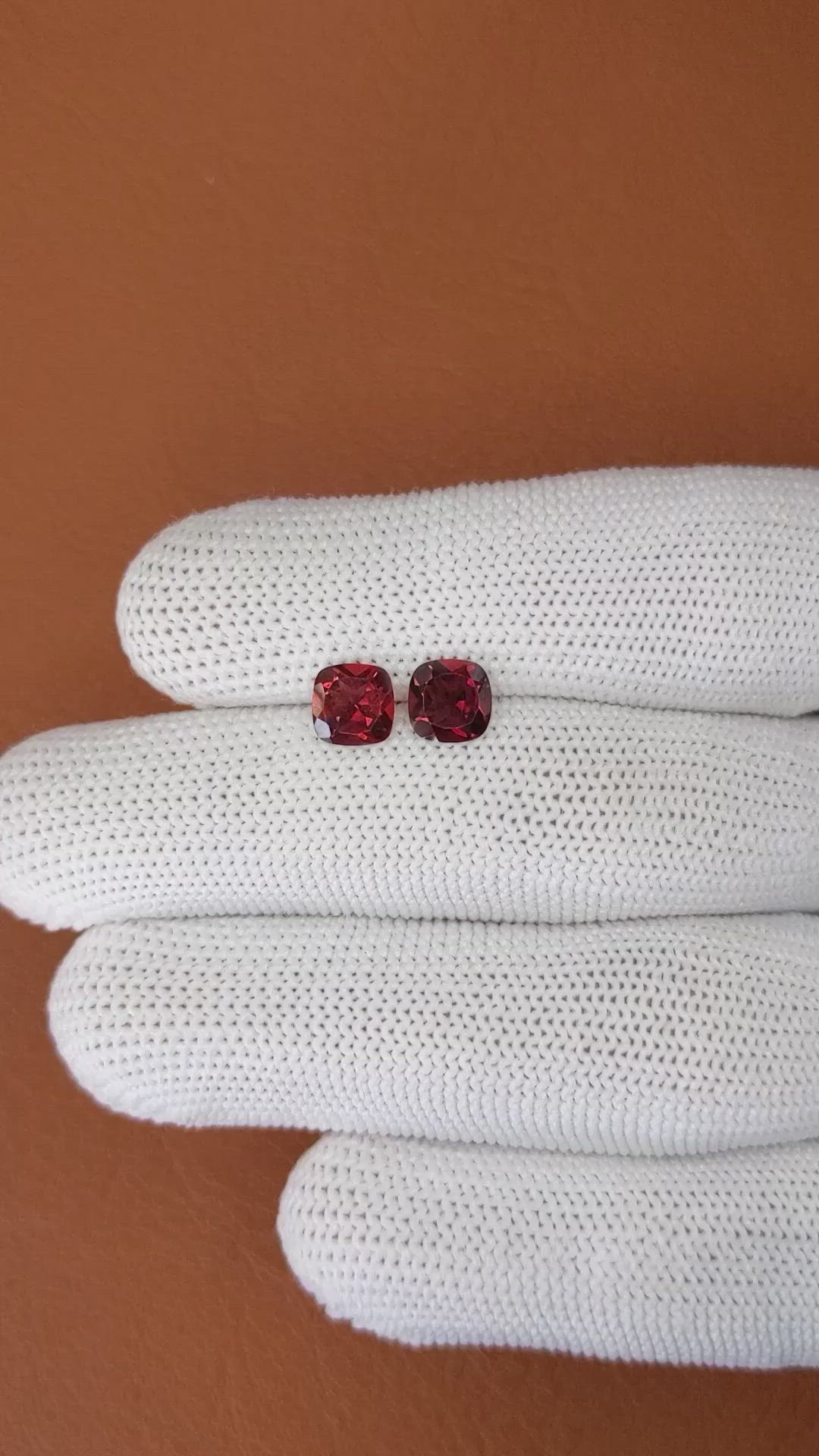 2.19&nbsp;Ct.Tw.Total Carat Weight Red Garnet Pair from Ceylon (Sri Lanka) Size Video