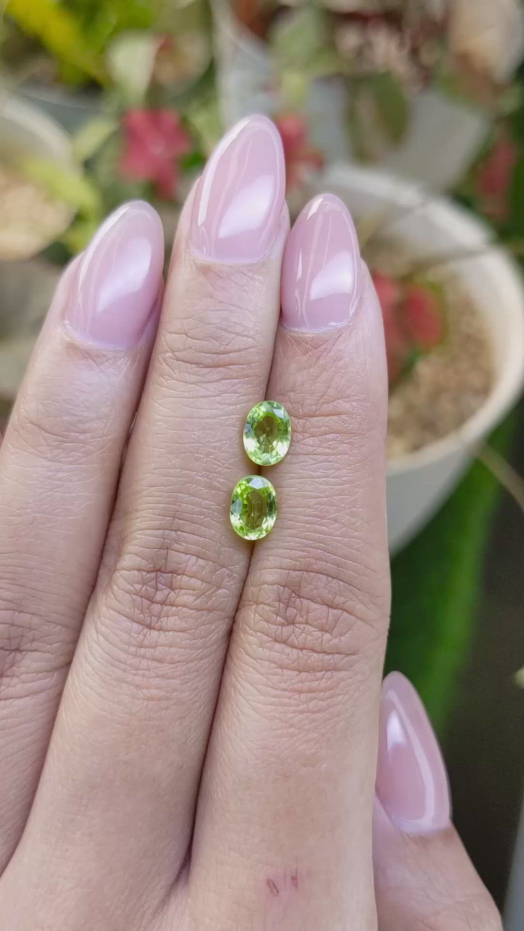 1.77 Ct.Tw.Total Carat Weight Green (Lime Green) Peridot Pair from Pakistan Size Video