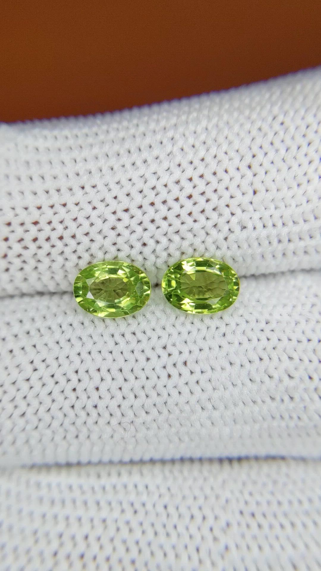 1.74 Ct.Tw.Total Carat Weight Green (Lime Green) Peridot Pair from Pakistan Size Video