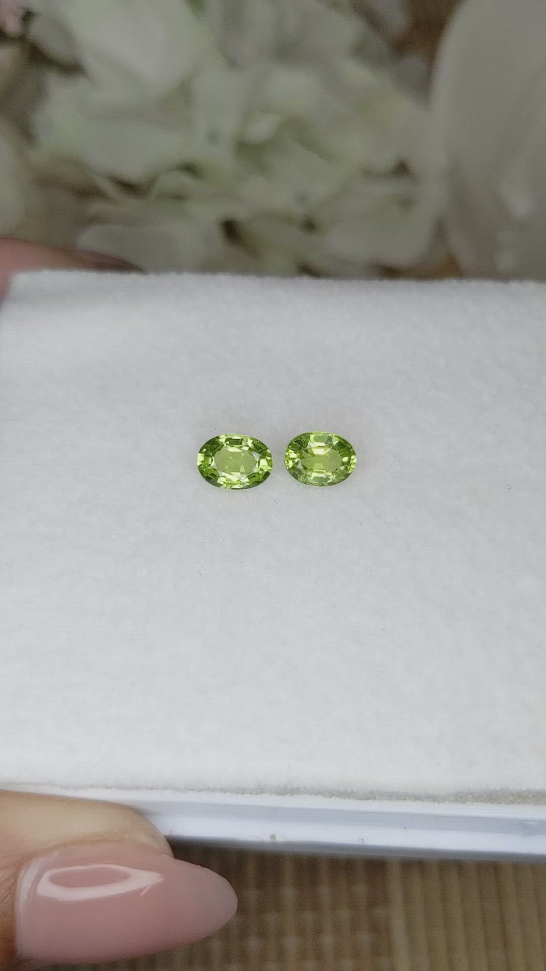 1.83 Ct.Tw.Total Carat Weight Green (Lime Green) Peridot Pair from Pakistan Size Video