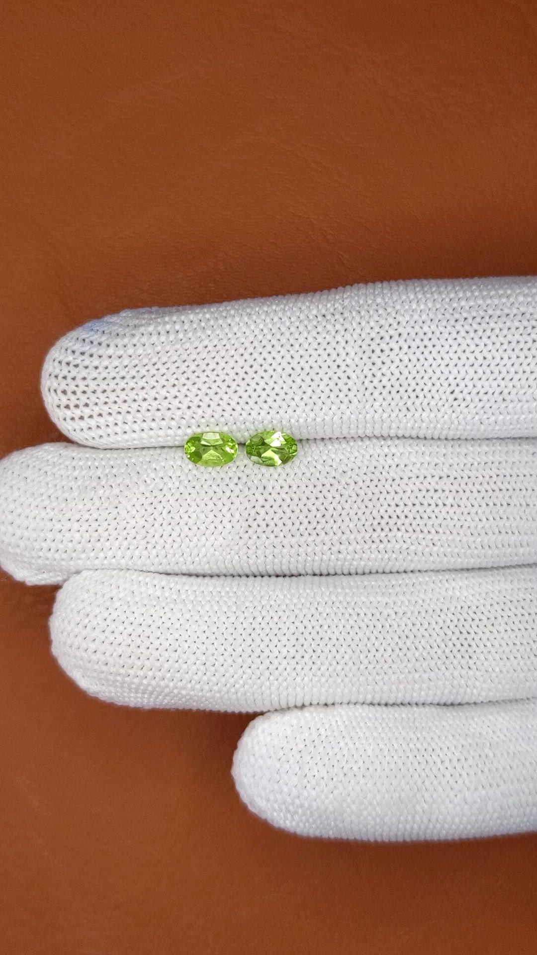1.06 Ct.Tw.Total Carat Weight Yellowish Green Peridot Pair from Brazil Size Video