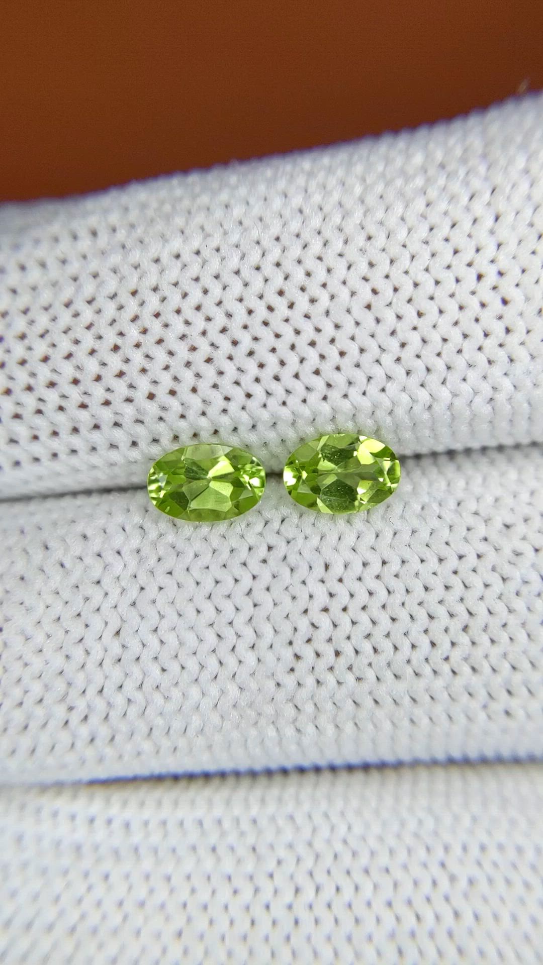 1.06 Ct.Tw.Total Carat Weight Yellowish Green Peridot Pair from Brazil Size Video