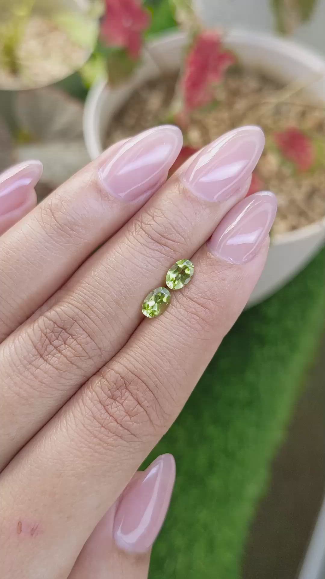 1.06 Ct.Tw.Total Carat Weight Yellowish Green Peridot Pair from Brazil Size Video