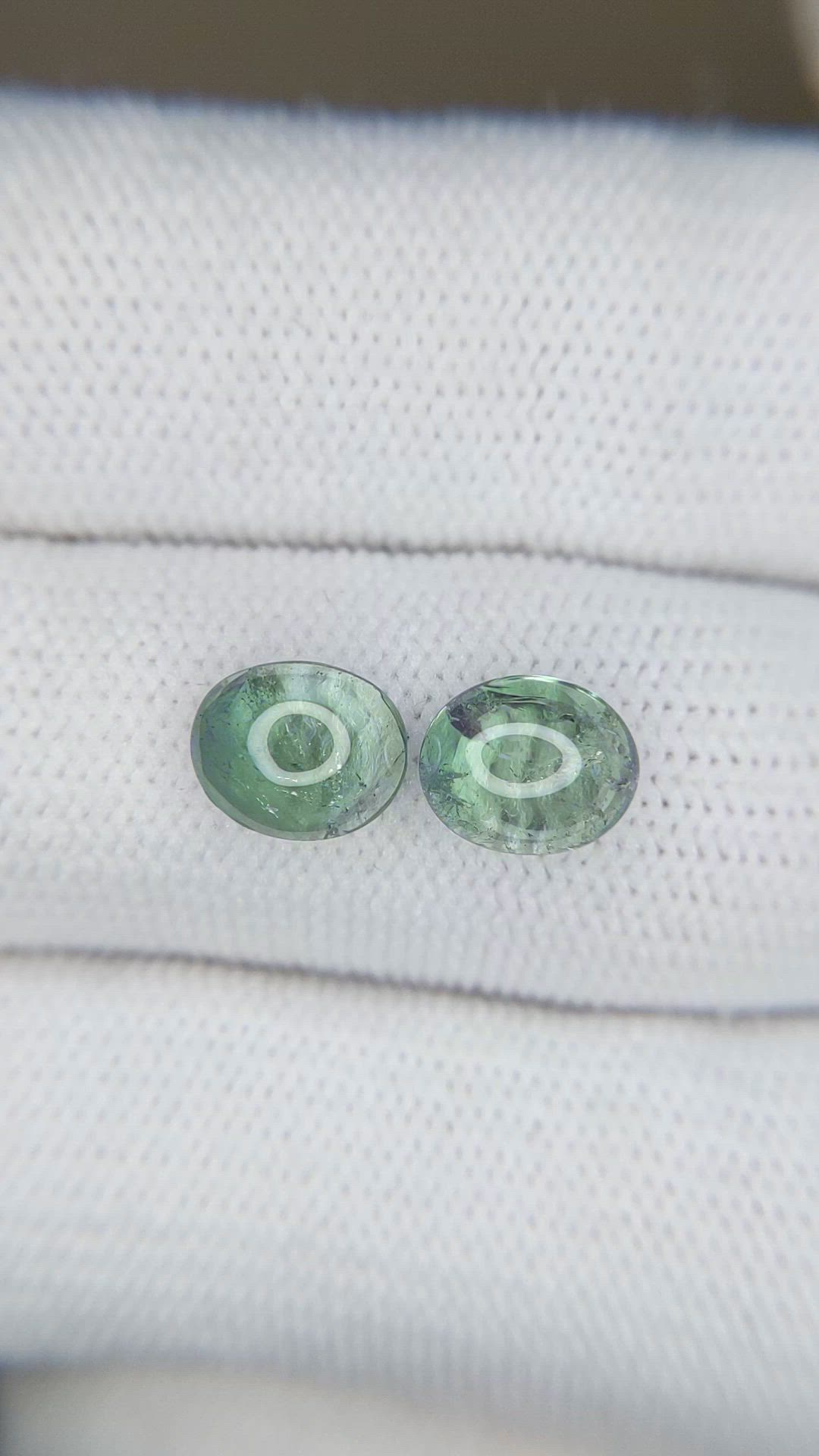 3.34&nbsp;Ct.Tw.Total Carat Weight Cabochon Alexandrite Pair from Russia Size Video