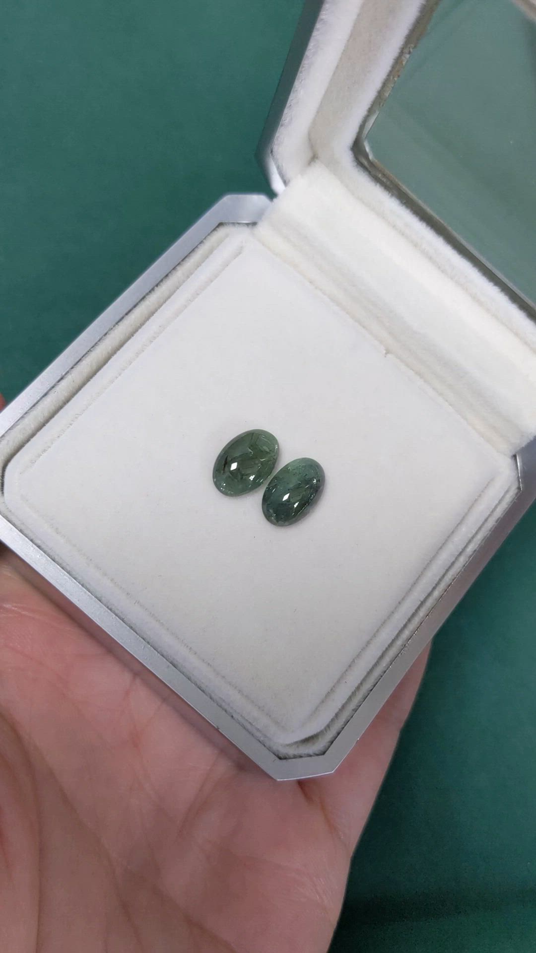 4.75&nbsp;Ct.Tw.Total Carat Weight Cabochon Alexandrite Pair from Russia Size Video