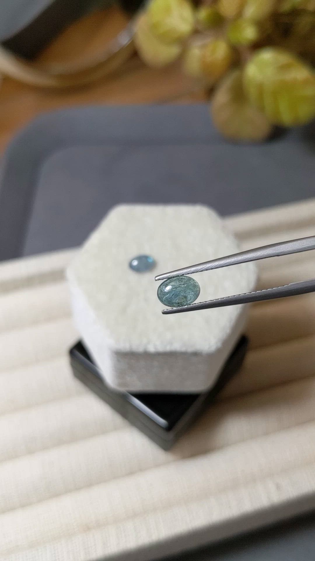 1.68&nbsp;Ct.Tw.Total Carat Weight Cabochon Alexandrite Pair from Russia Size Video