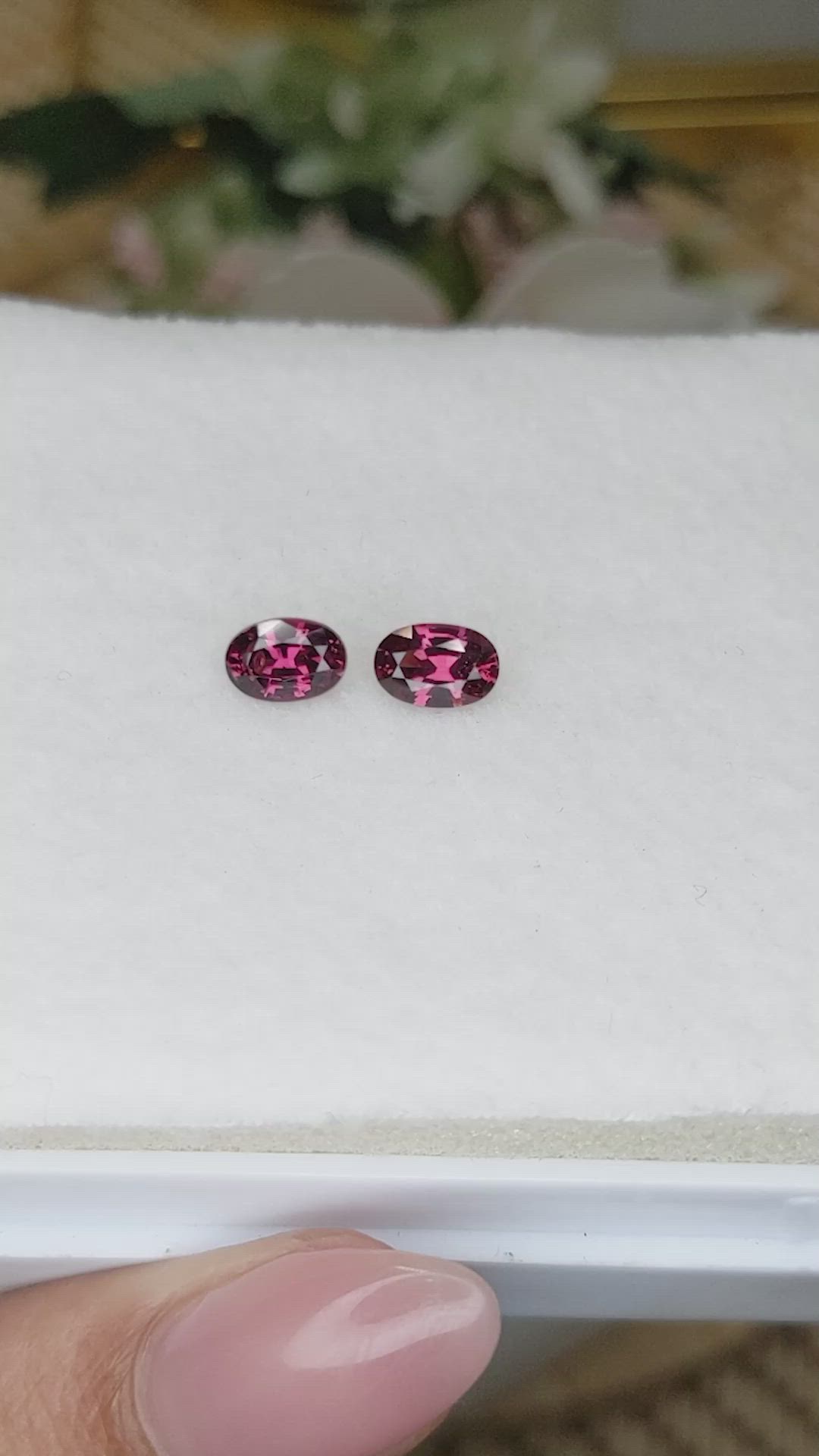 1.56&nbsp;Ct.Tw.Total Carat Weight Purplish Pink Rhodolite Garnet Pair from Ceylon (Sri Lanka) Size Video