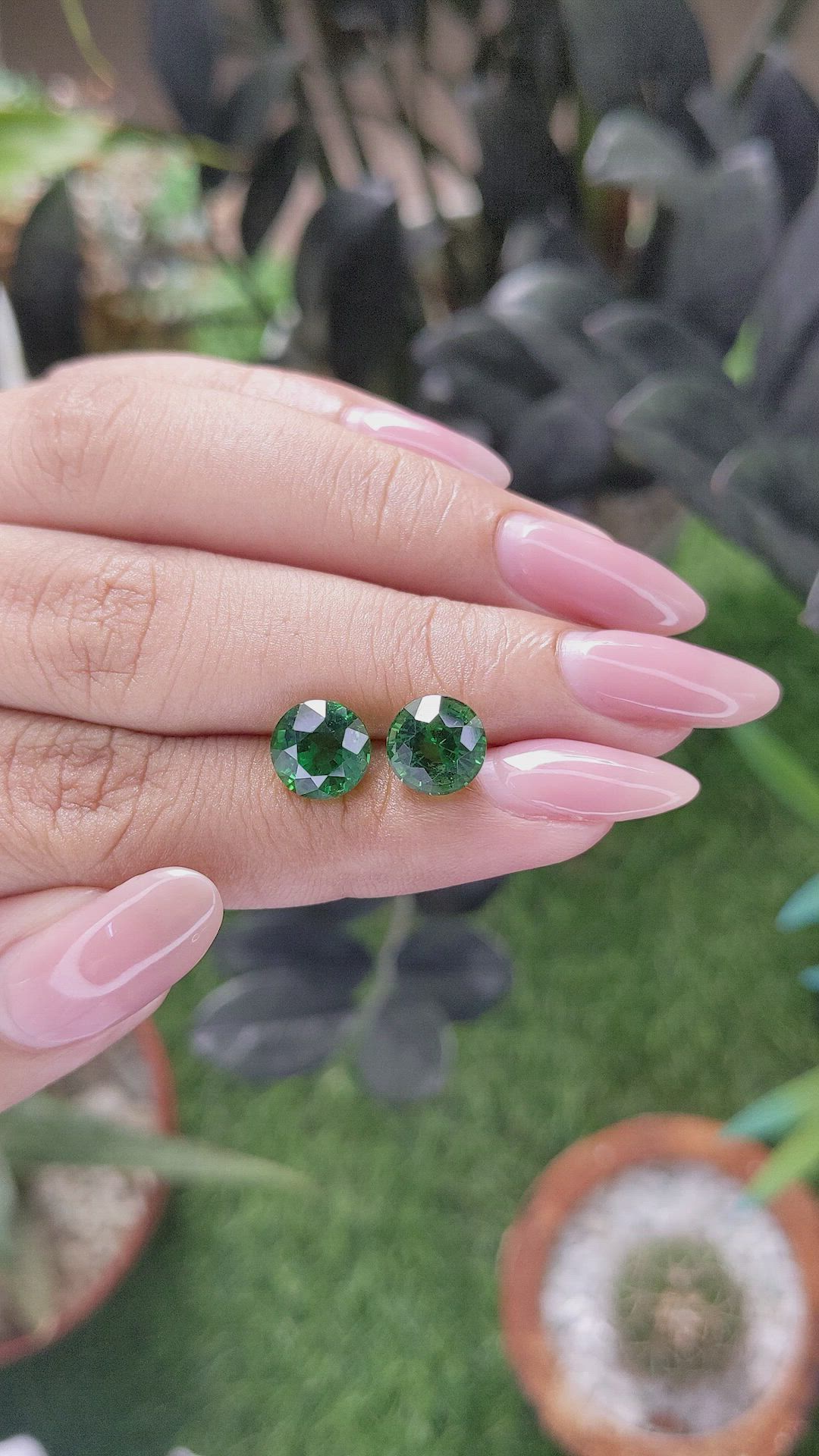 5.15 Ct.Tw.Total Carat Weight Tsavorite Garnet Pair from Kenya Size Video
