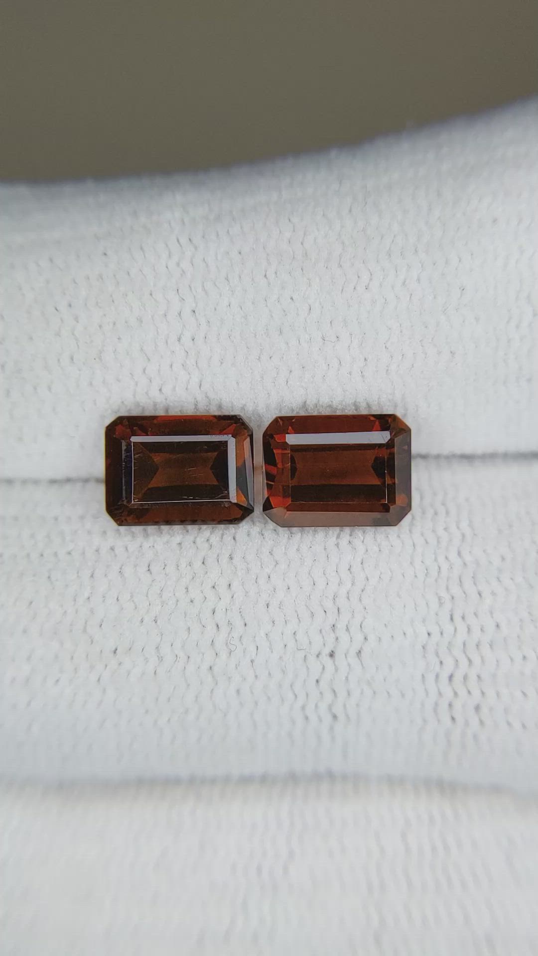 3.50&nbsp;Ct.Tw.Total Carat Weight Brown Citrine Pair from Brazil Size Video