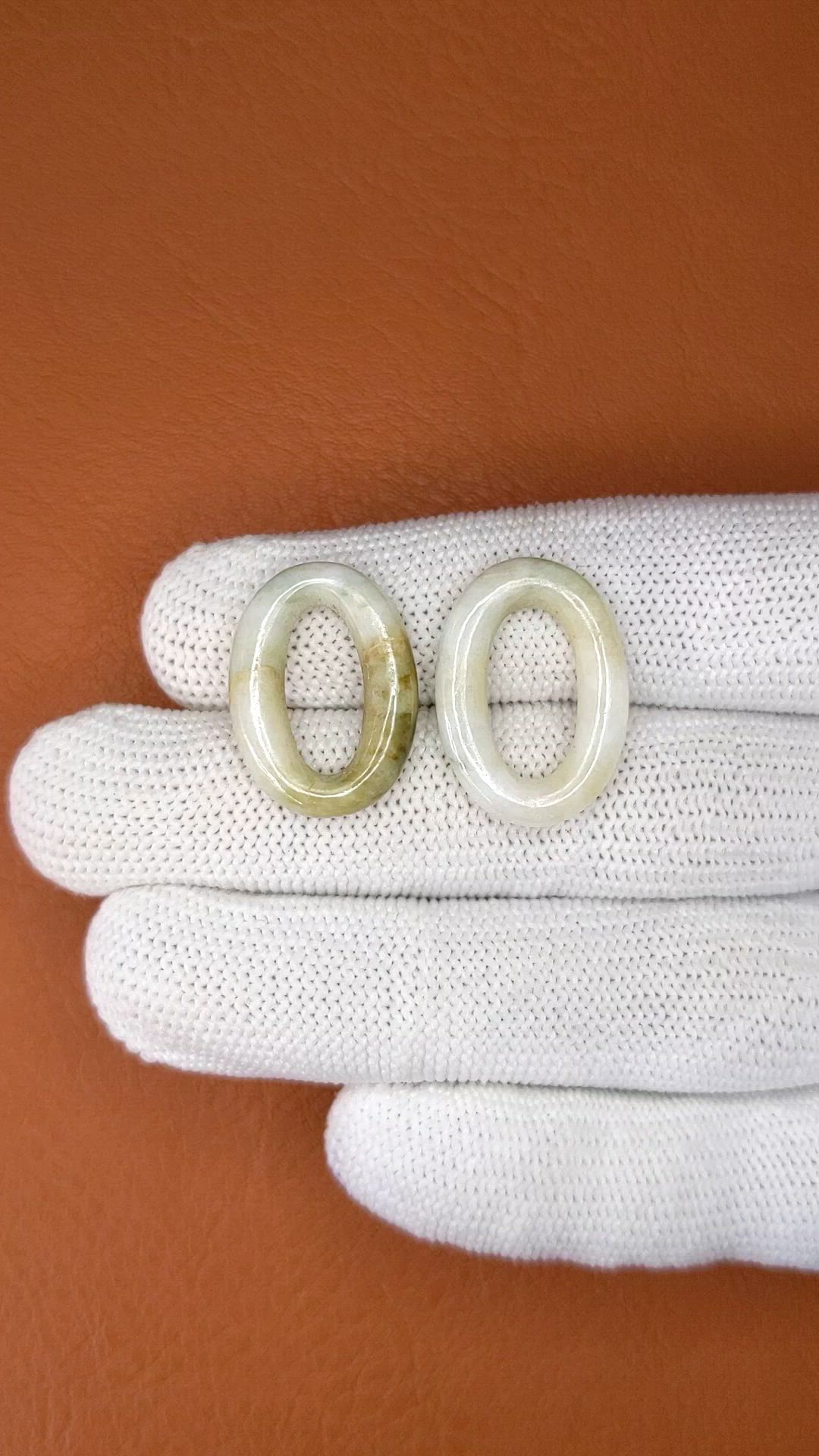 21.76&nbsp;Ct.Tw.Total Carat Weight Green Jade Pair from Burma (Myanmar) Size Video