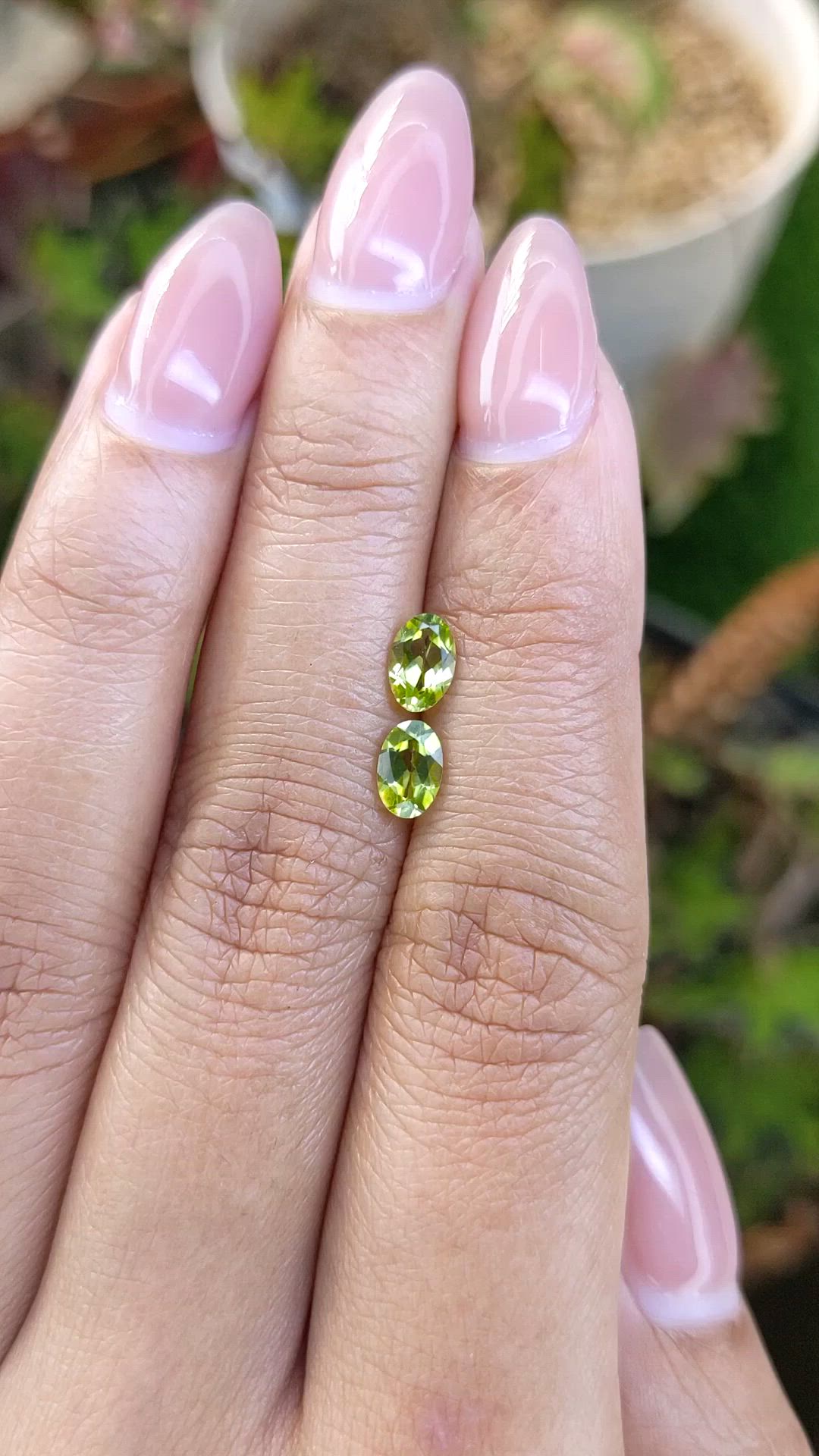 0.96 Ct.Tw.Total Carat Weight Green (Lime Green) Peridot Pair from Pakistan Size Video