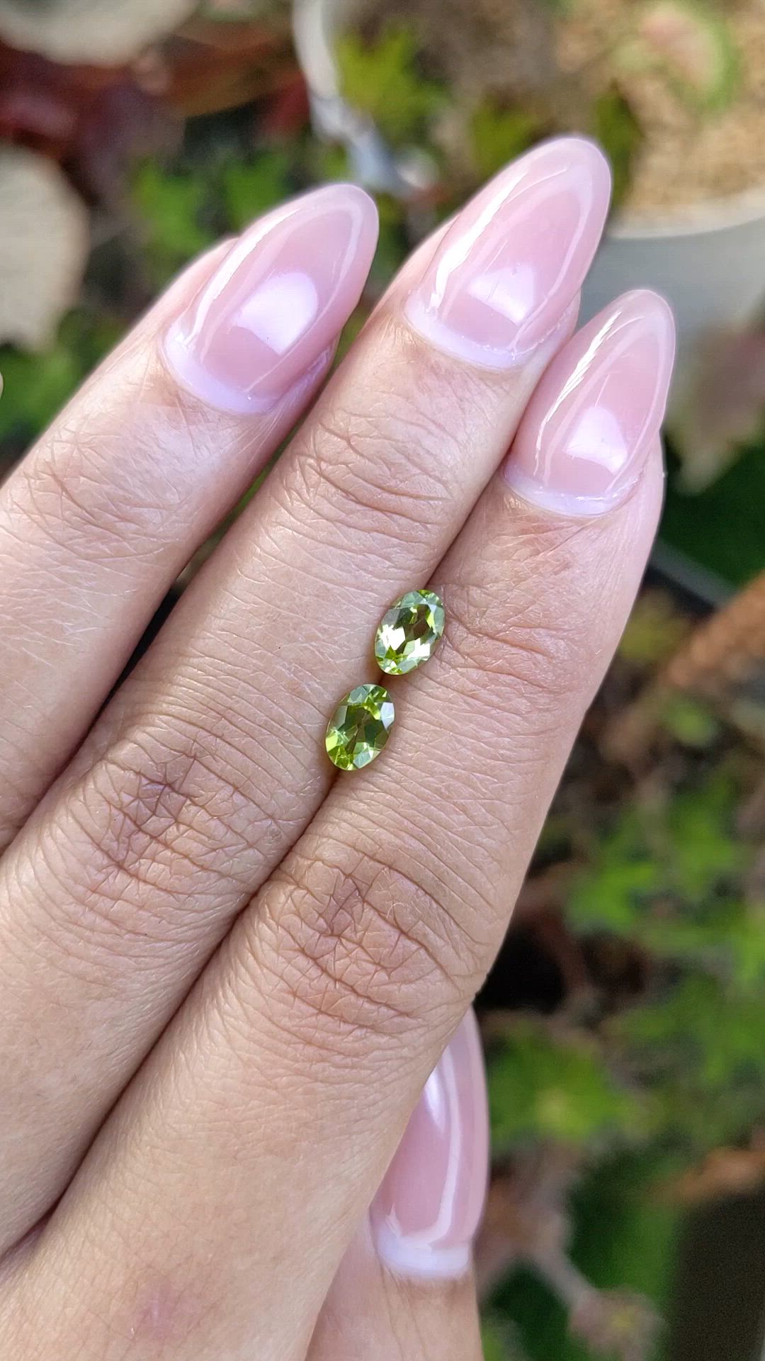 0.96 Ct.Tw.Total Carat Weight Green (Lime Green) Peridot Pair from Pakistan Size Video