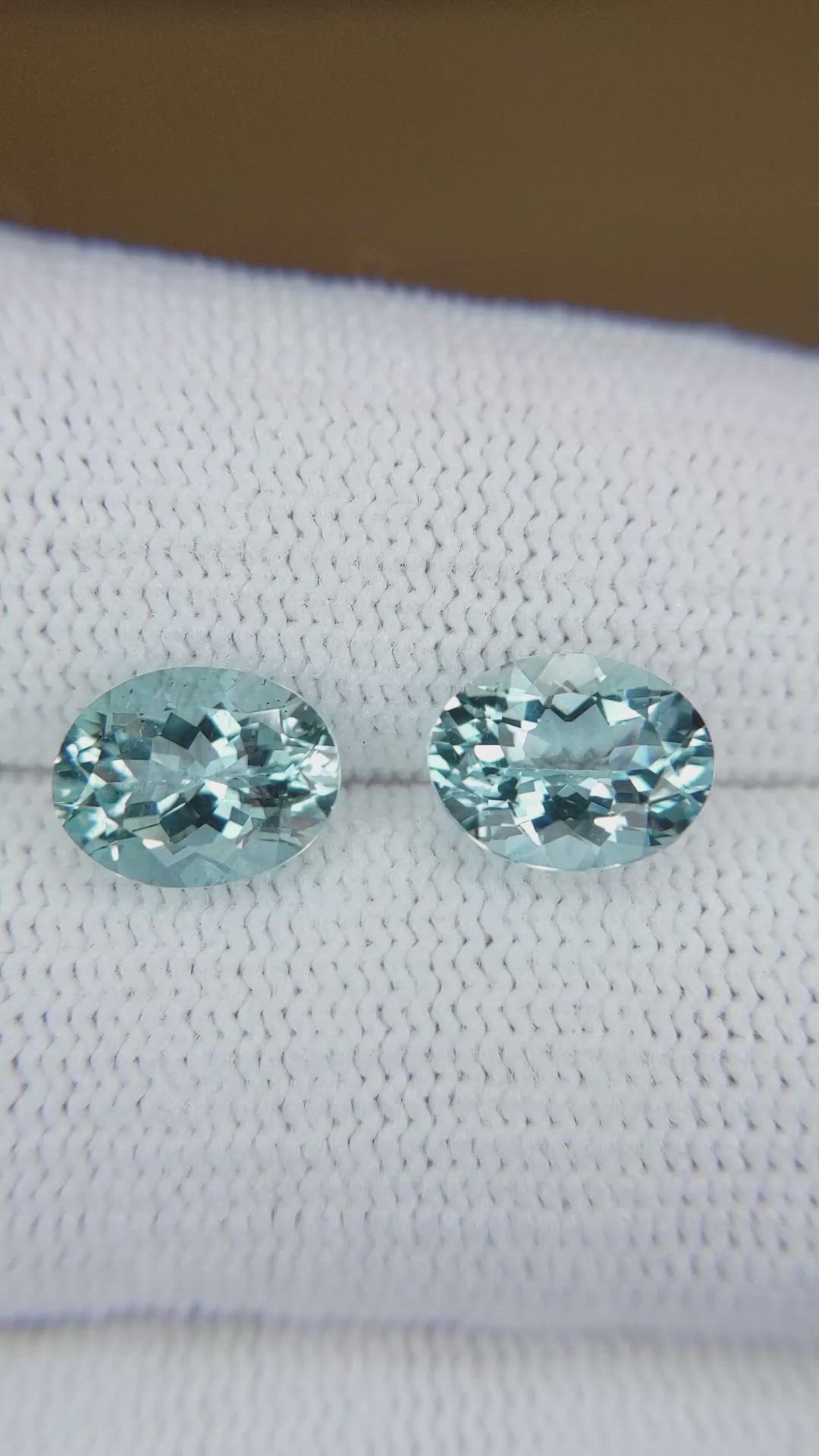 3.22&nbsp;Ct.Tw.Total Carat Weight Blue Aquamarine Pair from Brazil Size Video