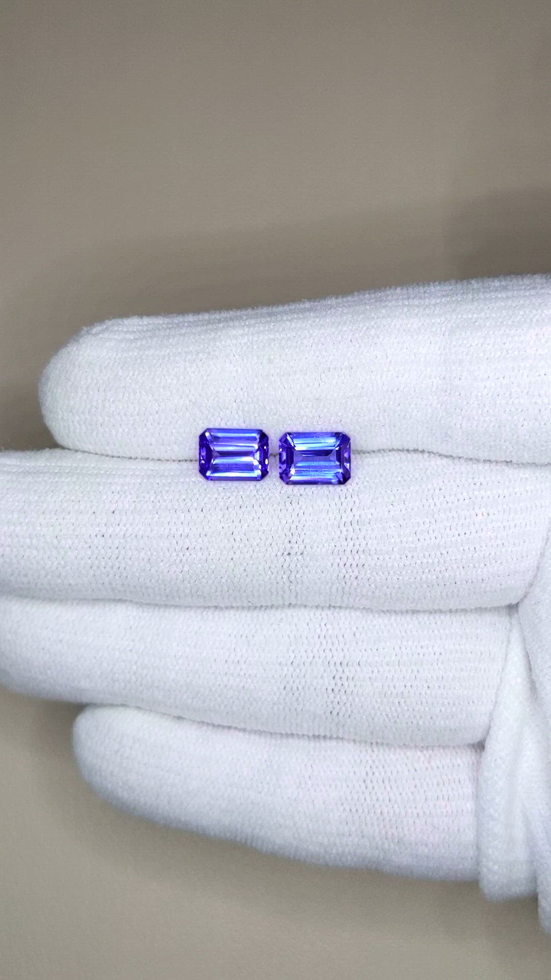 3.12 Ct.Tw.Total Carat Weight Violetish Blue Tanzanite Pair from Tanzania Size Video