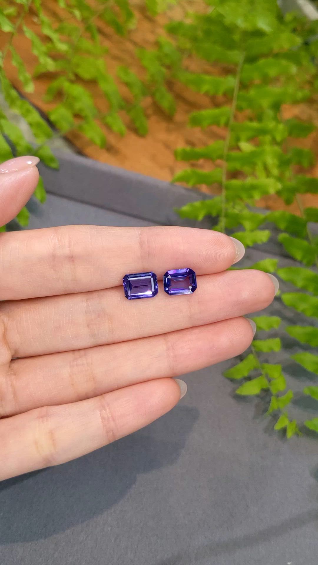 4.08 Ct.Tw.Total Carat Weight Violetish Blue Tanzanite Pair from Tanzania Size Video