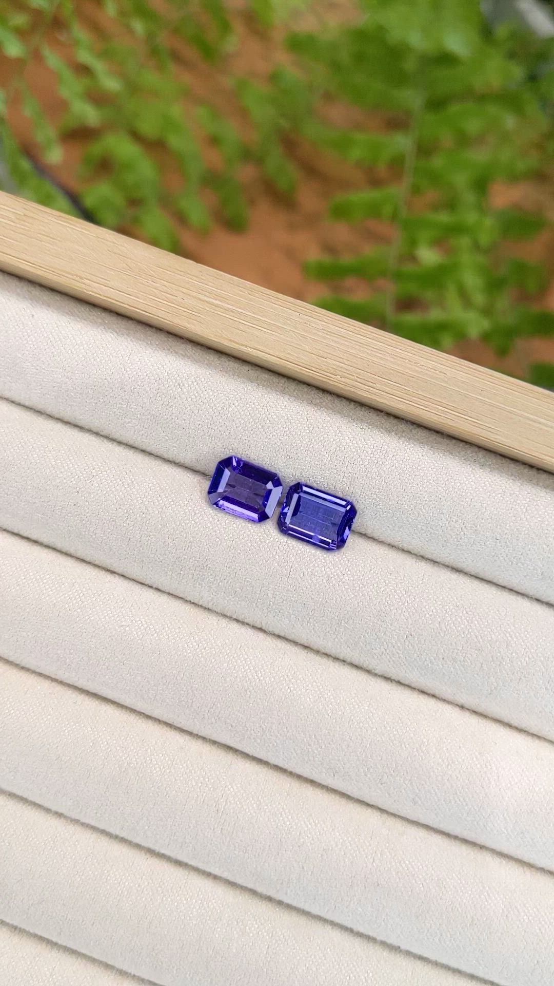 4.08 Ct.Tw.Total Carat Weight Violetish Blue Tanzanite Pair from Tanzania Size Video