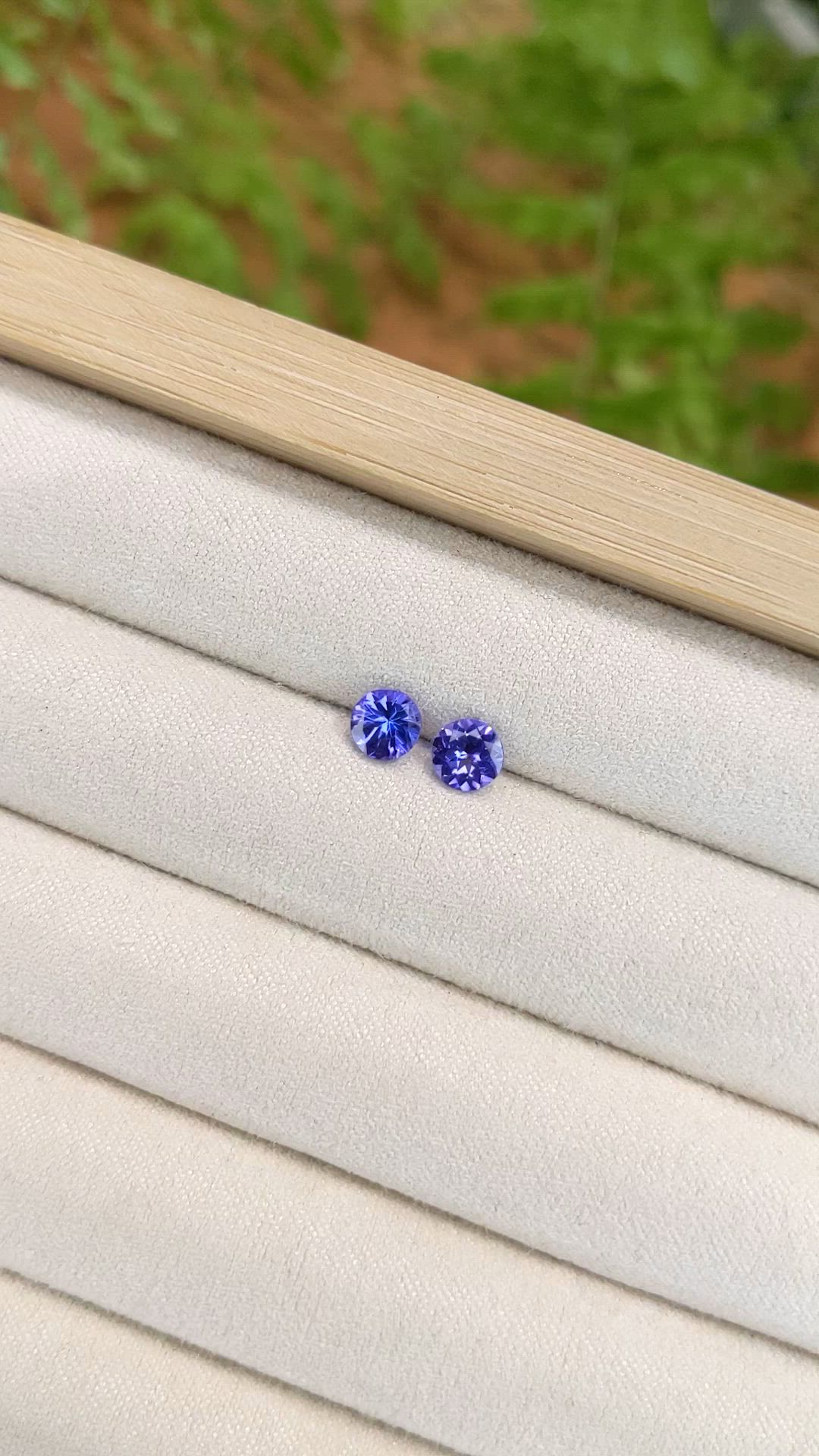 1.16 Ct.Tw.Total Carat Weight Violetish Blue Tanzanite Pair from Tanzania Size Video
