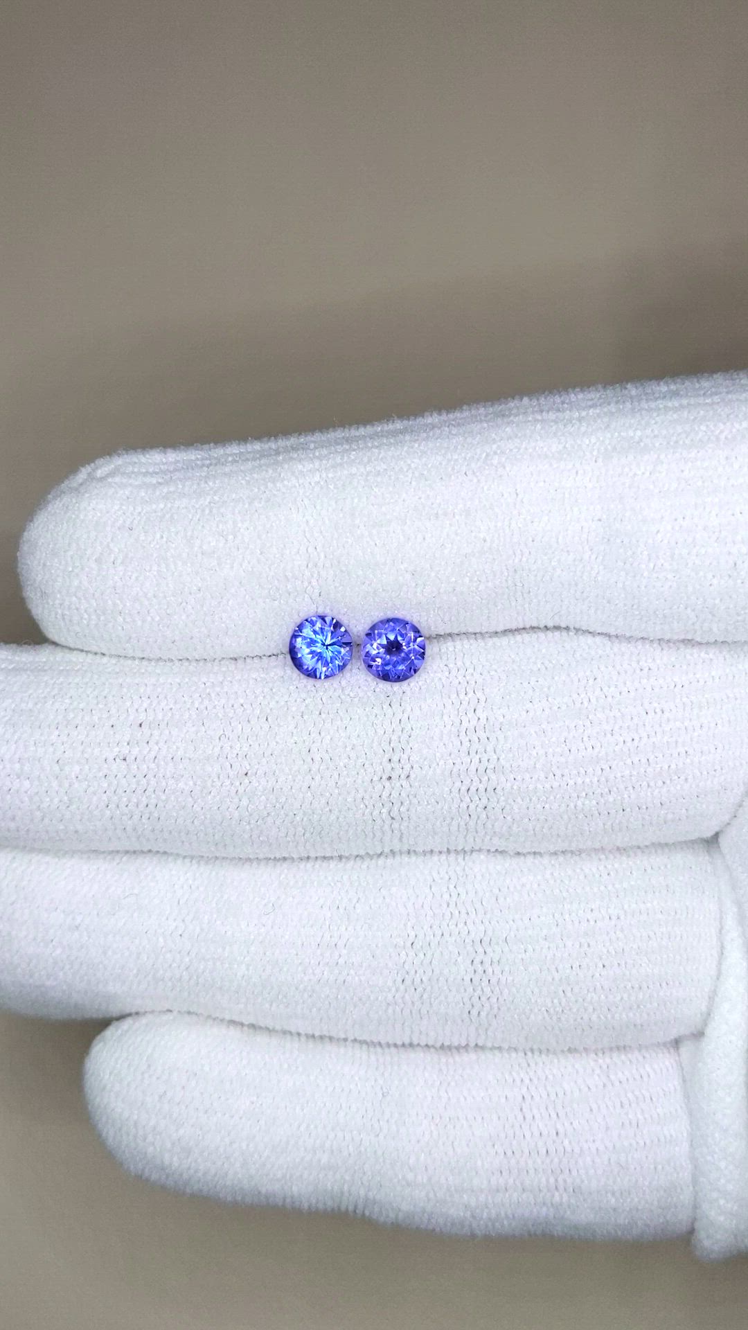 1.16 Ct.Tw.Total Carat Weight Violetish Blue Tanzanite Pair from Tanzania Size Video