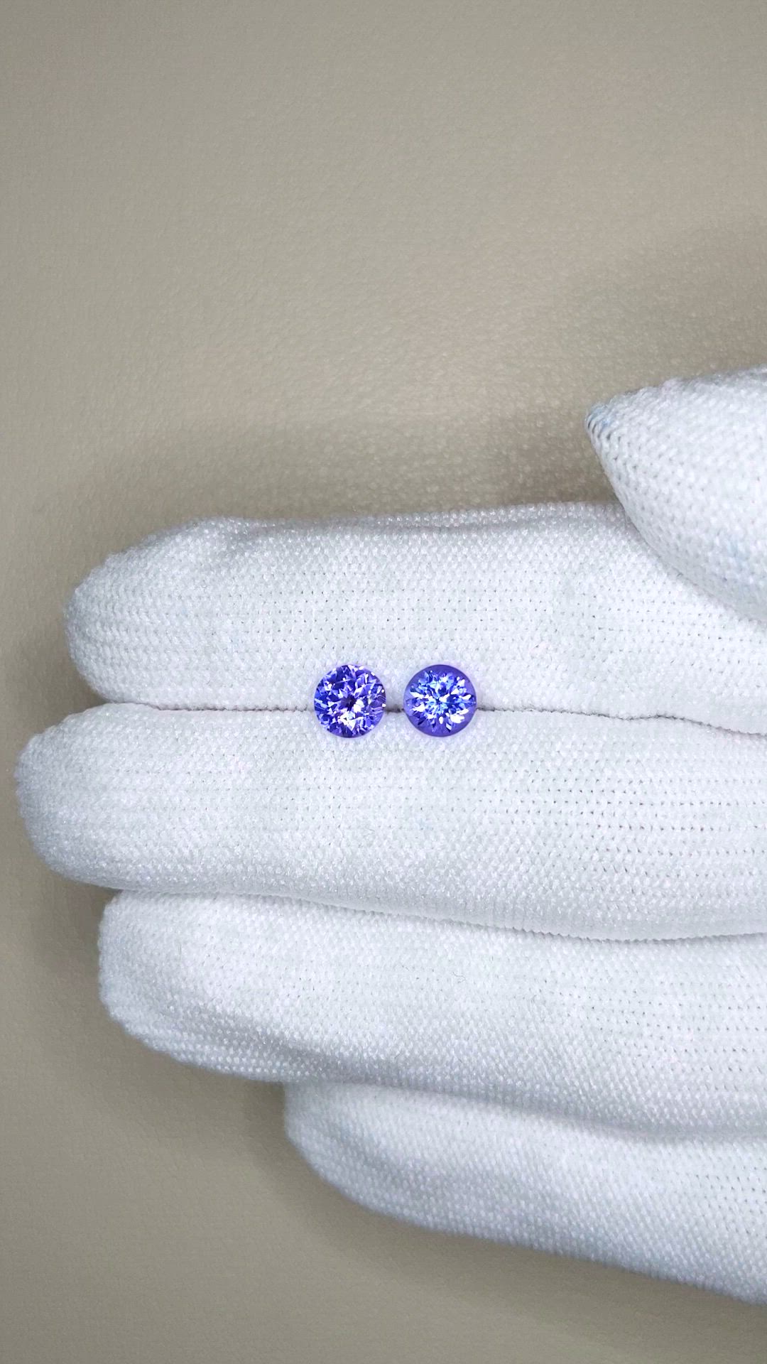 1.40 Ct.Tw.Total Carat Weight Violetish Blue Tanzanite Pair from Tanzania Size Video