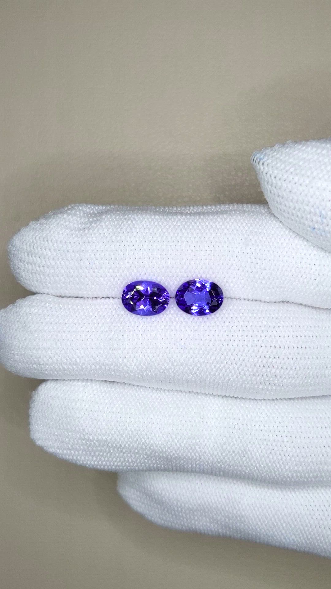2.76 Ct.Tw.Total Carat Weight Violetish Blue Tanzanite Pair from Tanzania Size Video