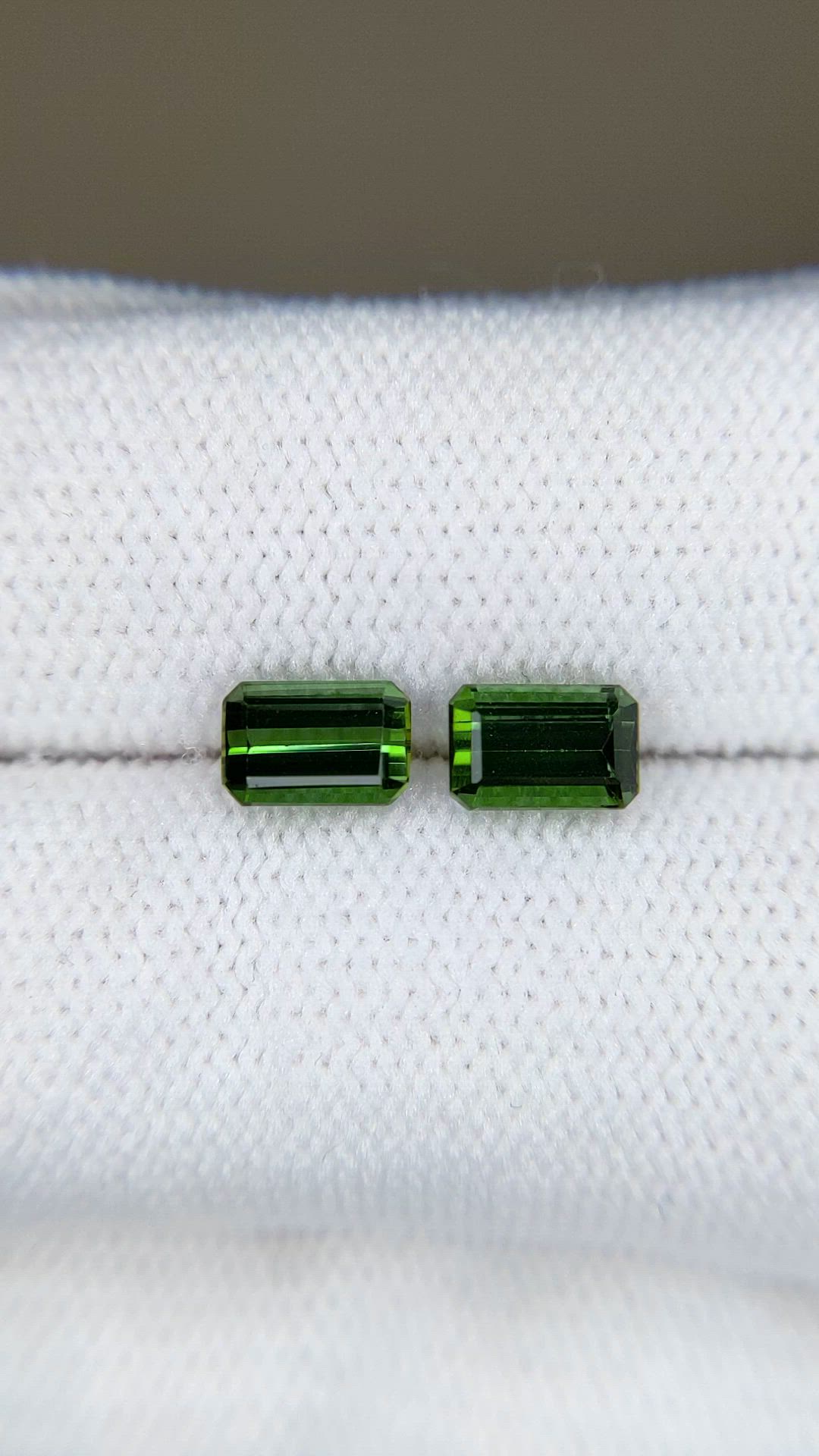 1.50 Ct.Tw.Total Carat Weight Green Tourmaline Pair from Brazil Size Video
