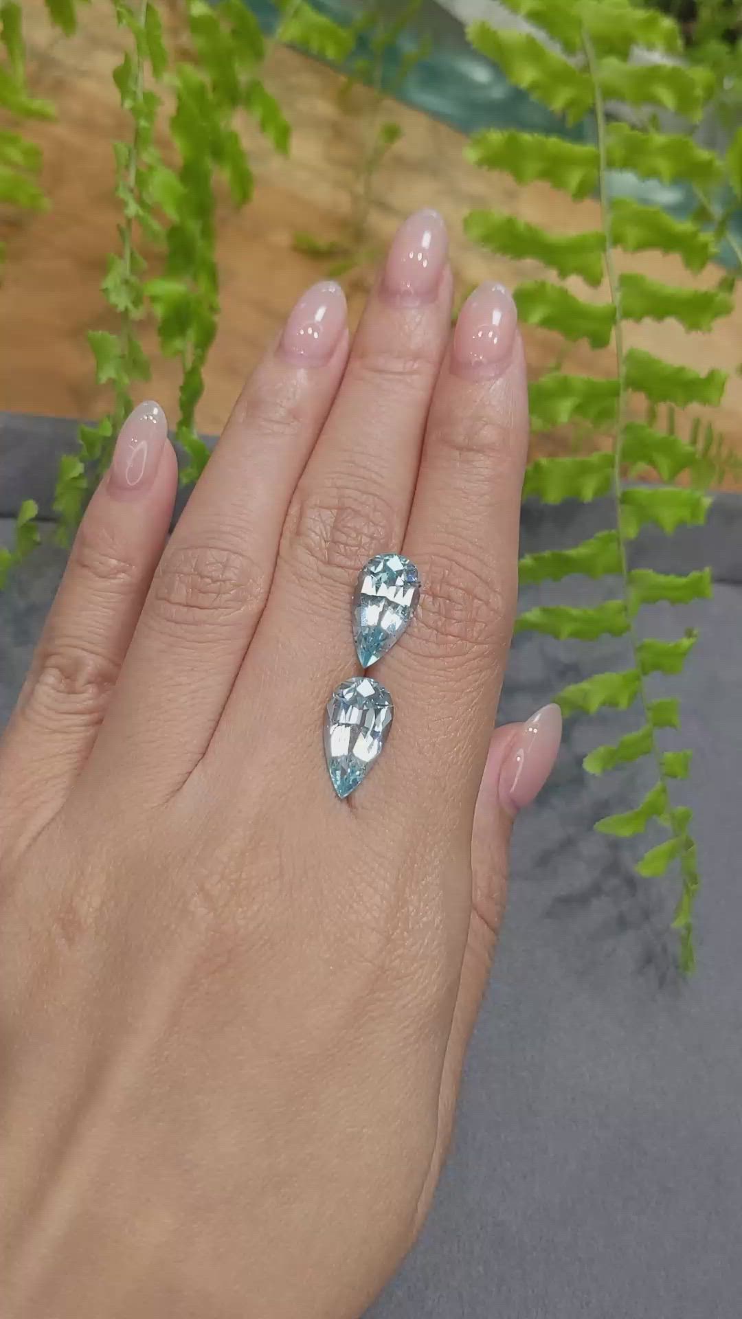 9.12&nbsp;Ct.Tw.Total Carat Weight Blue Apatite Pair from South Africa Size Video