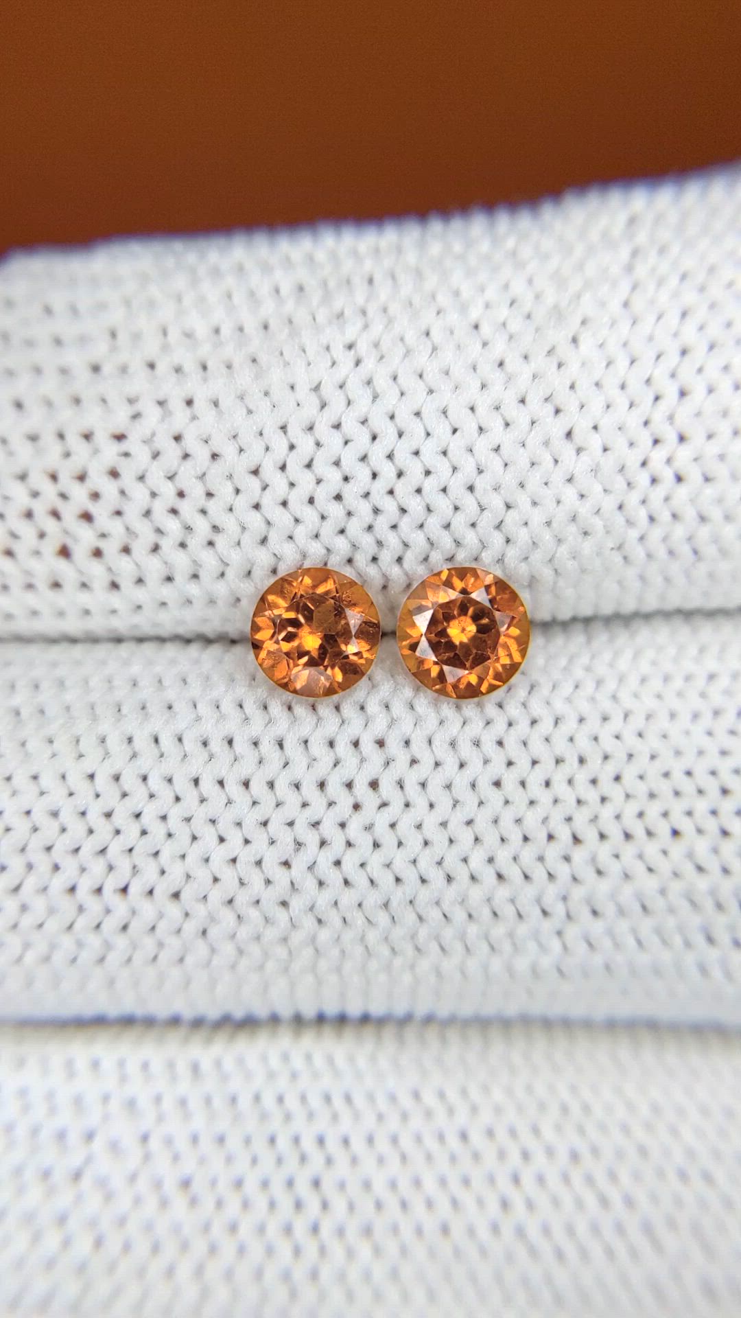 1.31&nbsp;Ct.Tw.Total Carat Weight Yellowish Orange Hessonite Garnet Pair from Madagascar Size Video