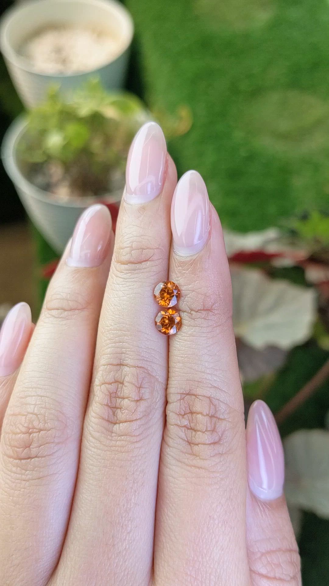 1.31&nbsp;Ct.Tw.Total Carat Weight Yellowish Orange Hessonite Garnet Pair from Madagascar Size Video