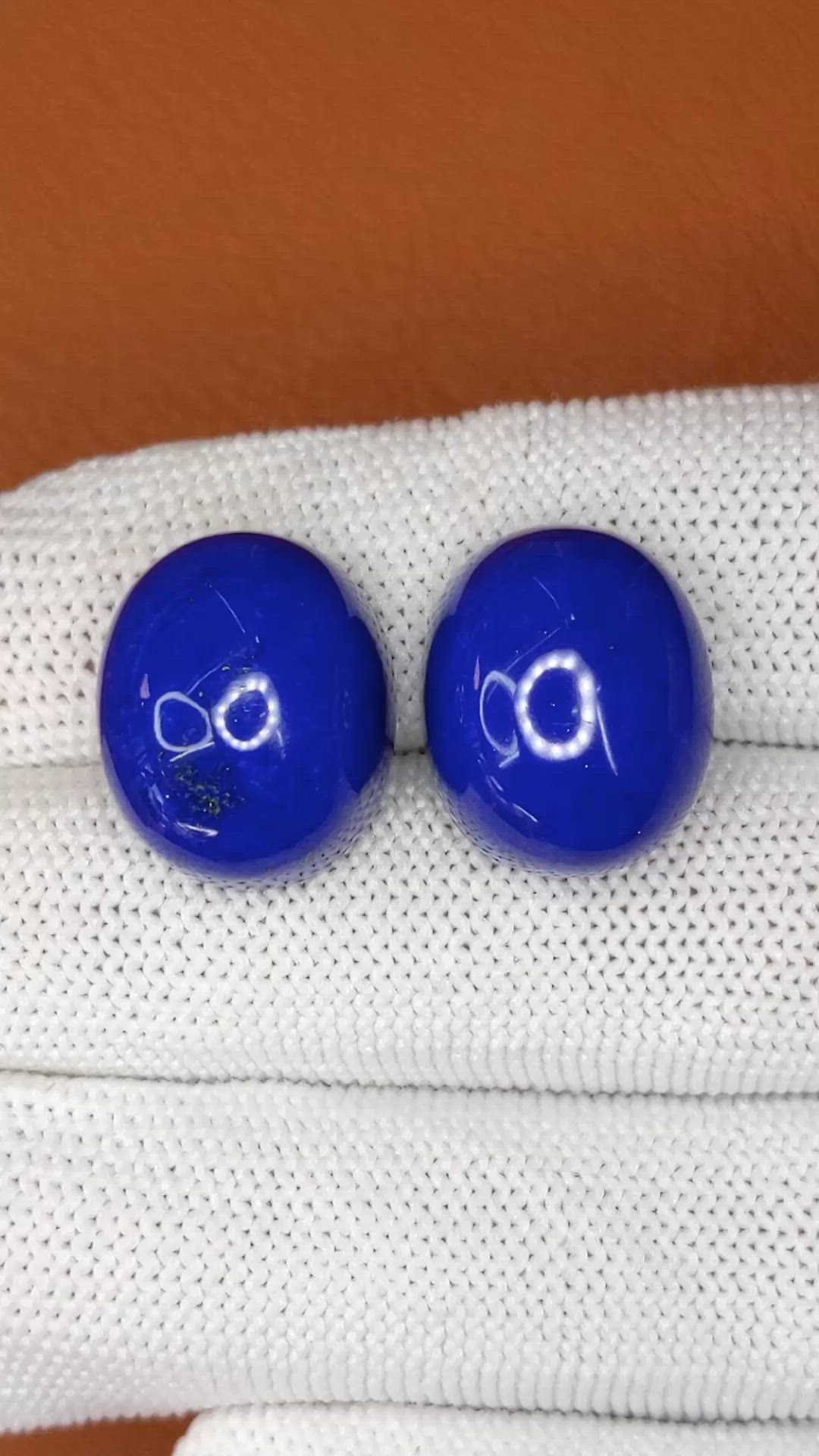 43.45&nbsp;Ct.Tw.Total Carat Weight Cabochon Lapis Pair from Afghanistan Size Video
