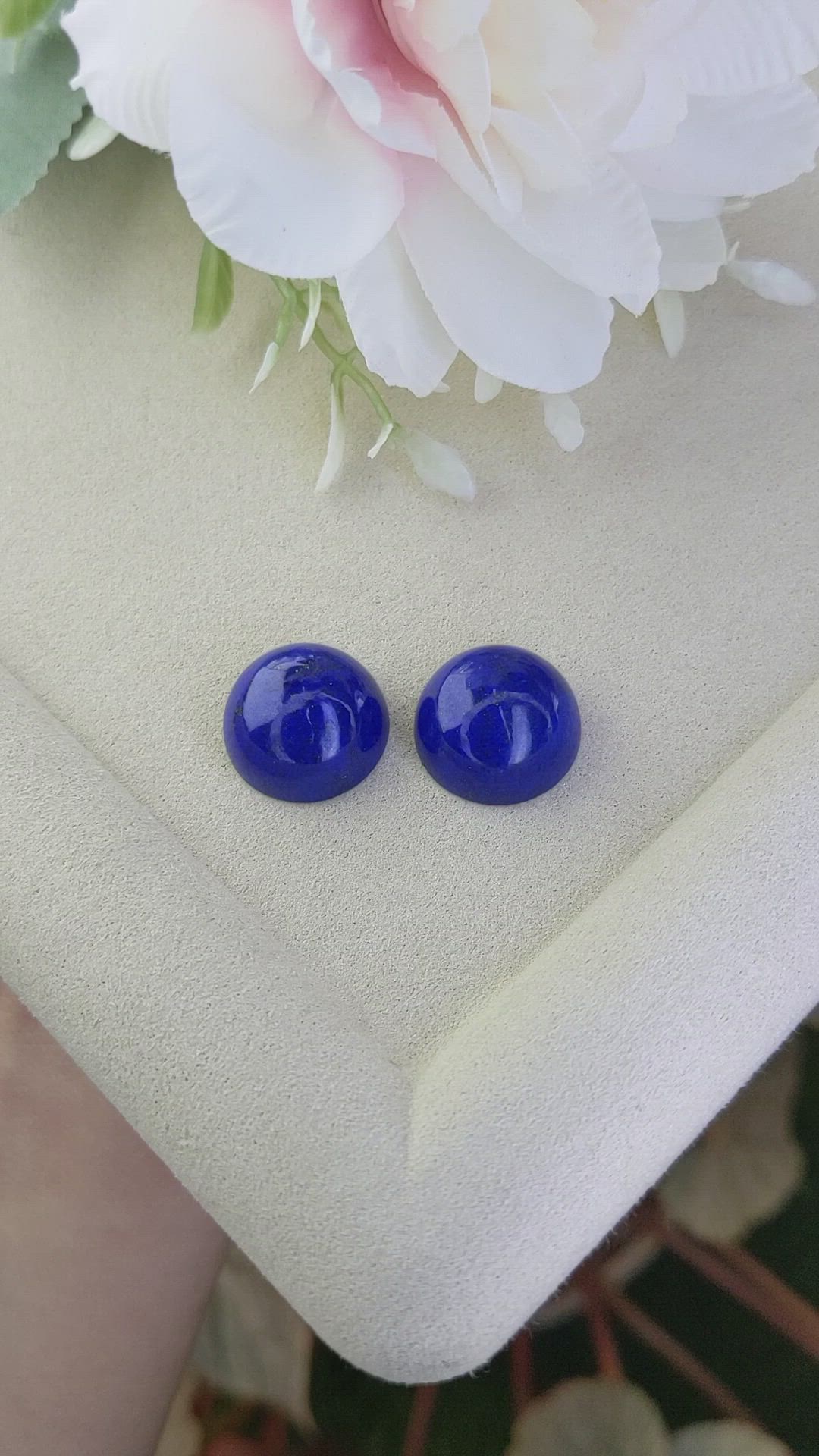 33.33&nbsp;Ct.Tw.Total Carat Weight Cabochon Lapis Pair from Afghanistan Size Video