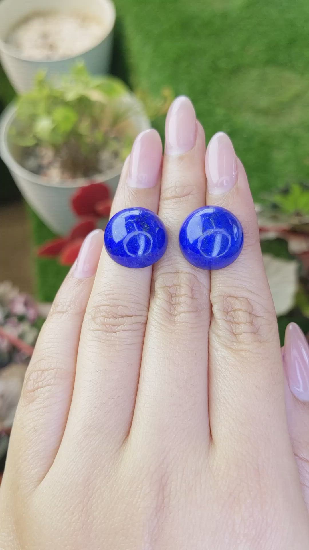 33.33&nbsp;Ct.Tw.Total Carat Weight Cabochon Lapis Pair from Afghanistan Size Video