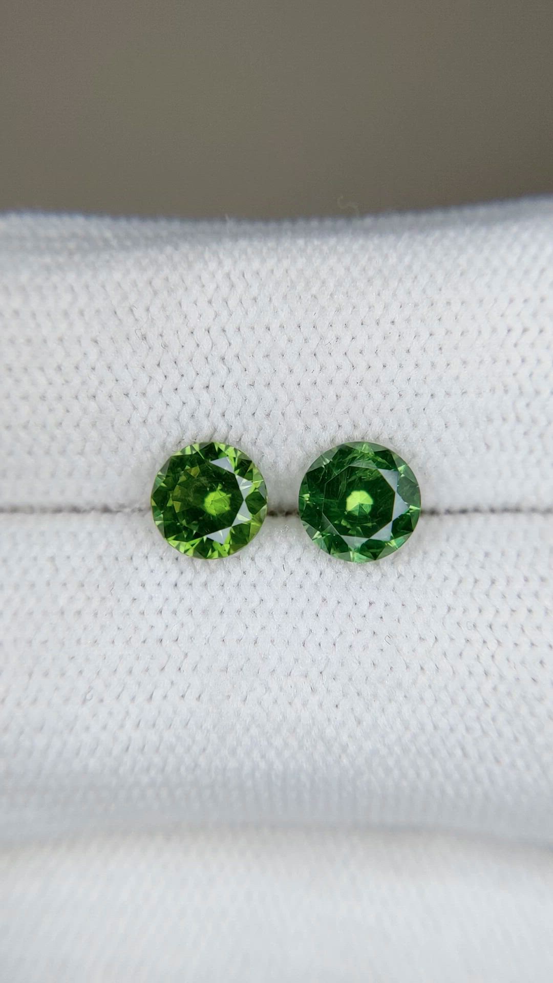 2.10&nbsp;Ct.Tw.Total Carat Weight Green Demantoid Garnet Pair from Russia Size Video