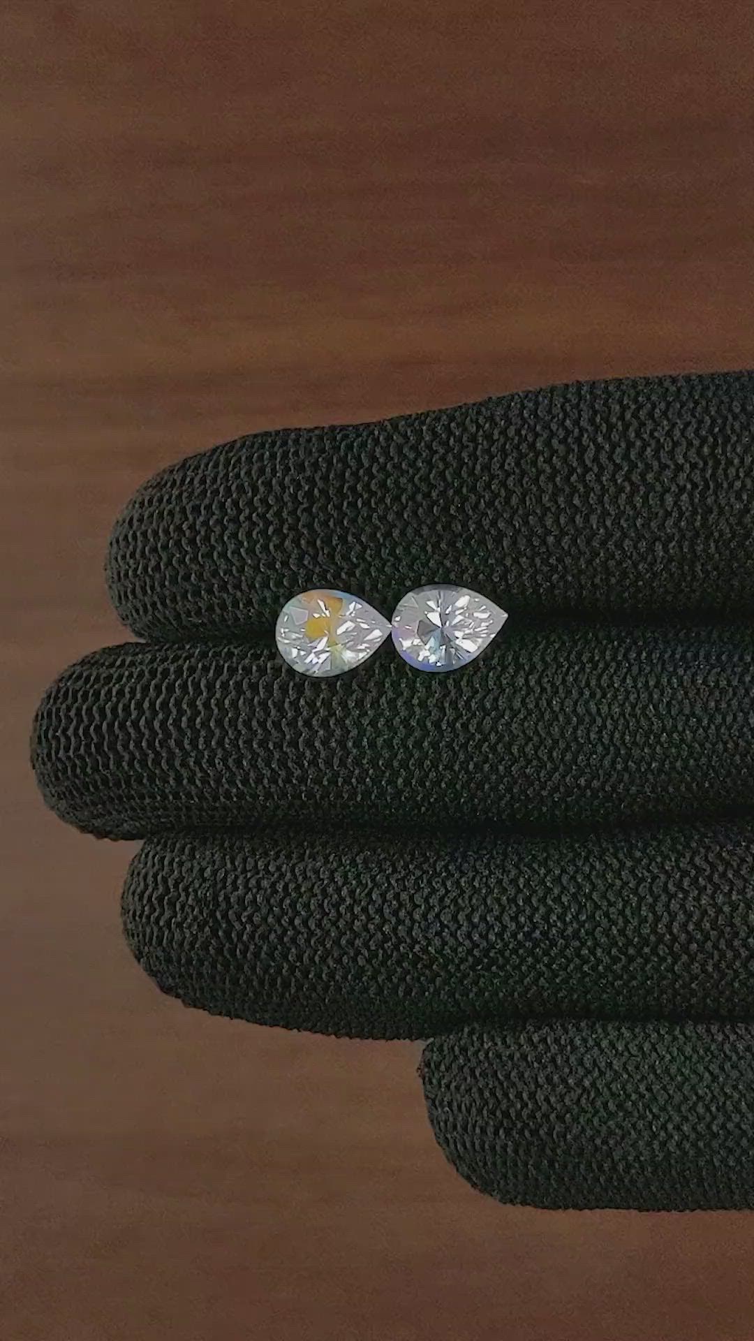 3.60&nbsp;Ct.Tw.Total Carat Weight White Moonstone Pair from Madagascar Size Video