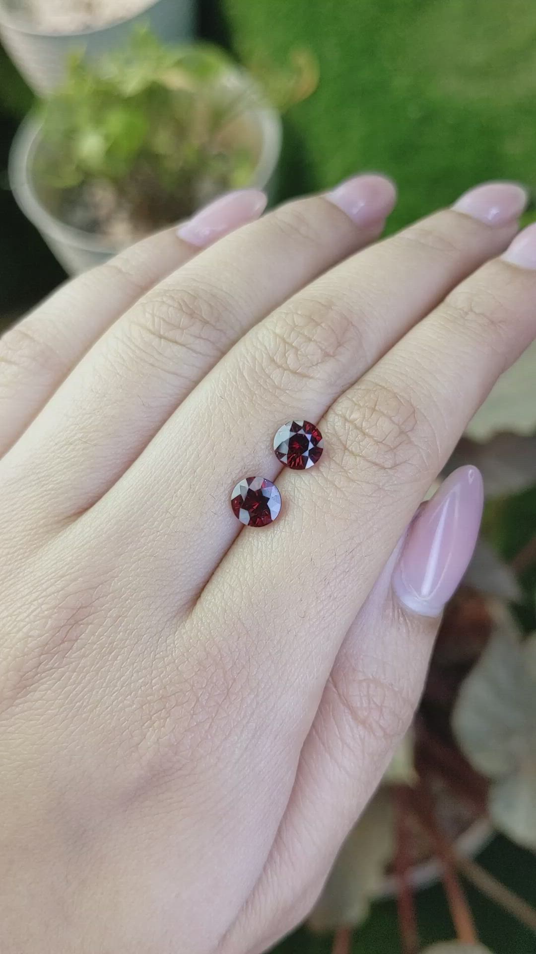 2.42&nbsp;Ct.Tw.Total Carat Weight Reddish Orange Hessonite Garnet Pair from Madagascar Size Video